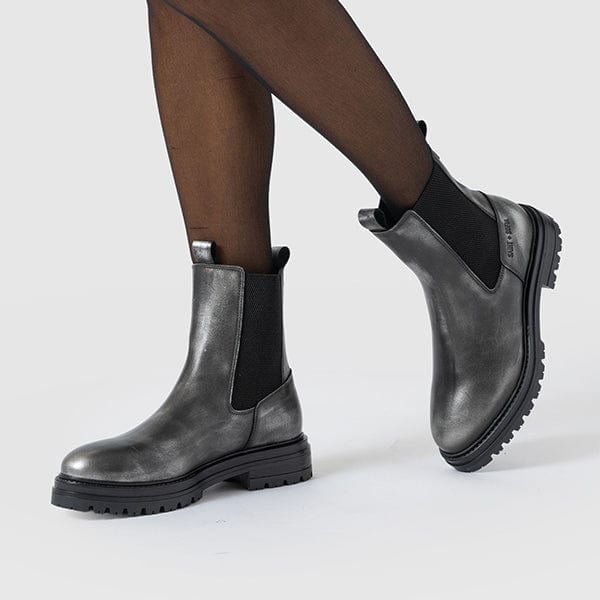 Classic Chelsea Boot