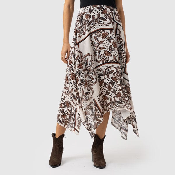 Asymmetric Hemline