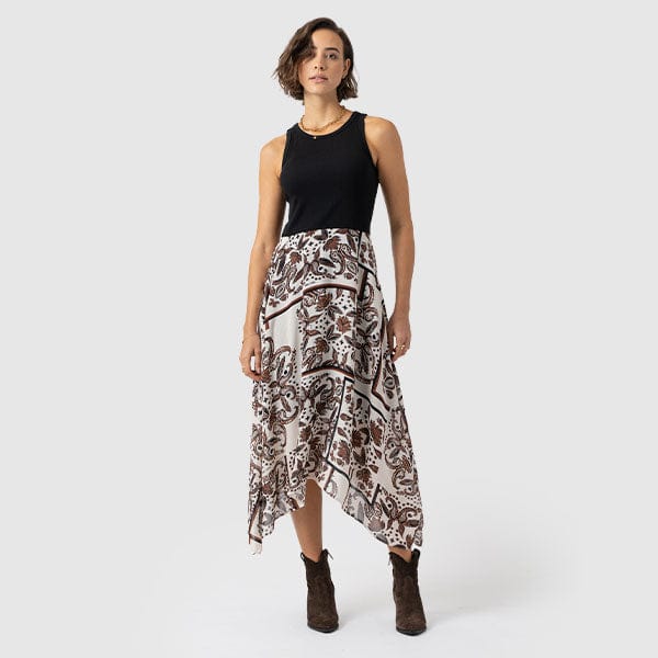 Fit-and-Flare Shape