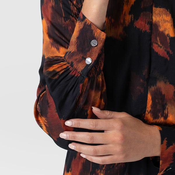 Cuff Detail