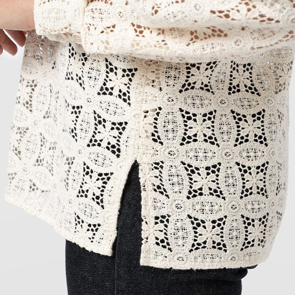 Broderie Anglaise