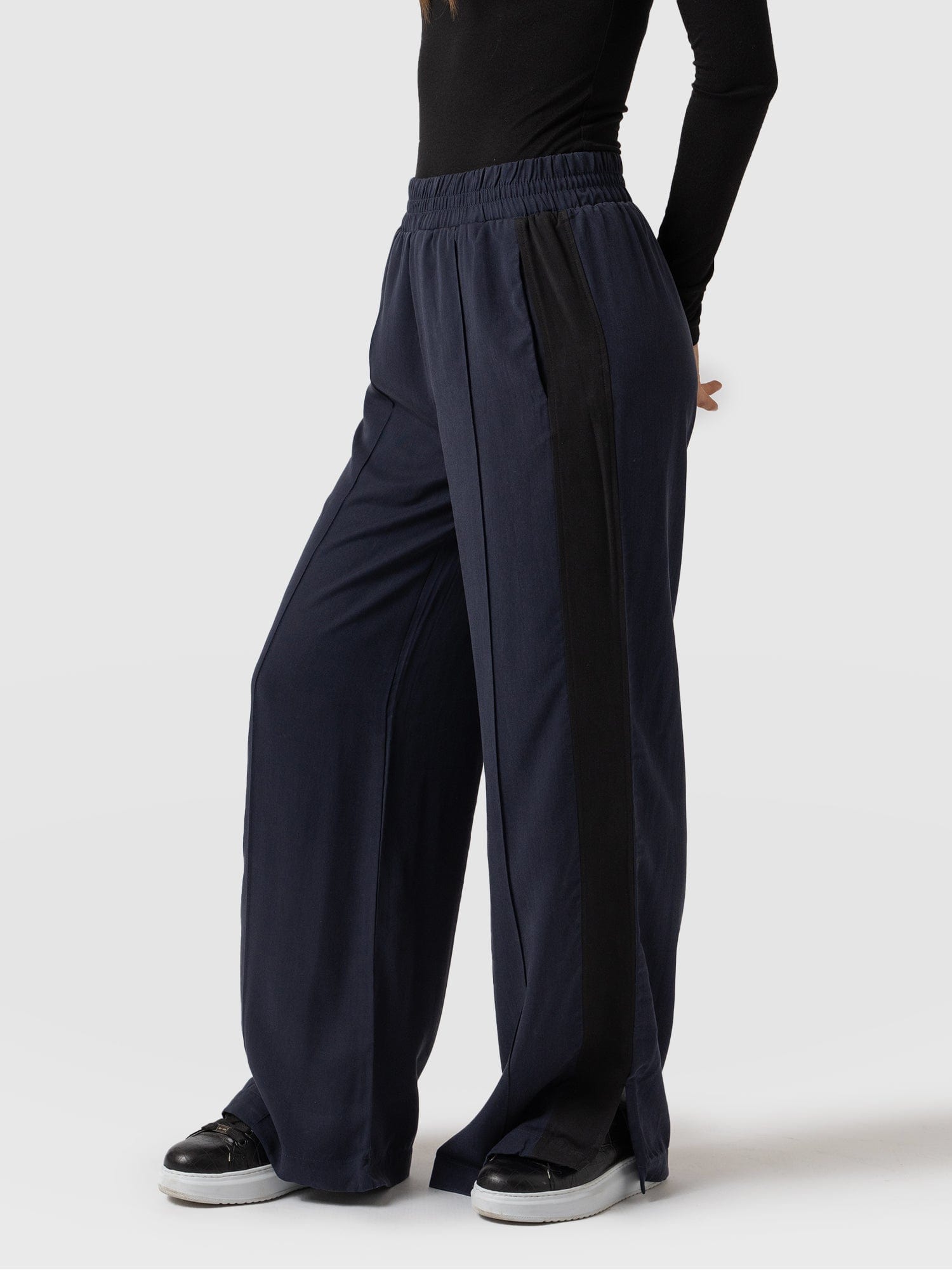 Adaline Wide Leg Pant Navy - Women's Trousers | Saint and Sofia® UK