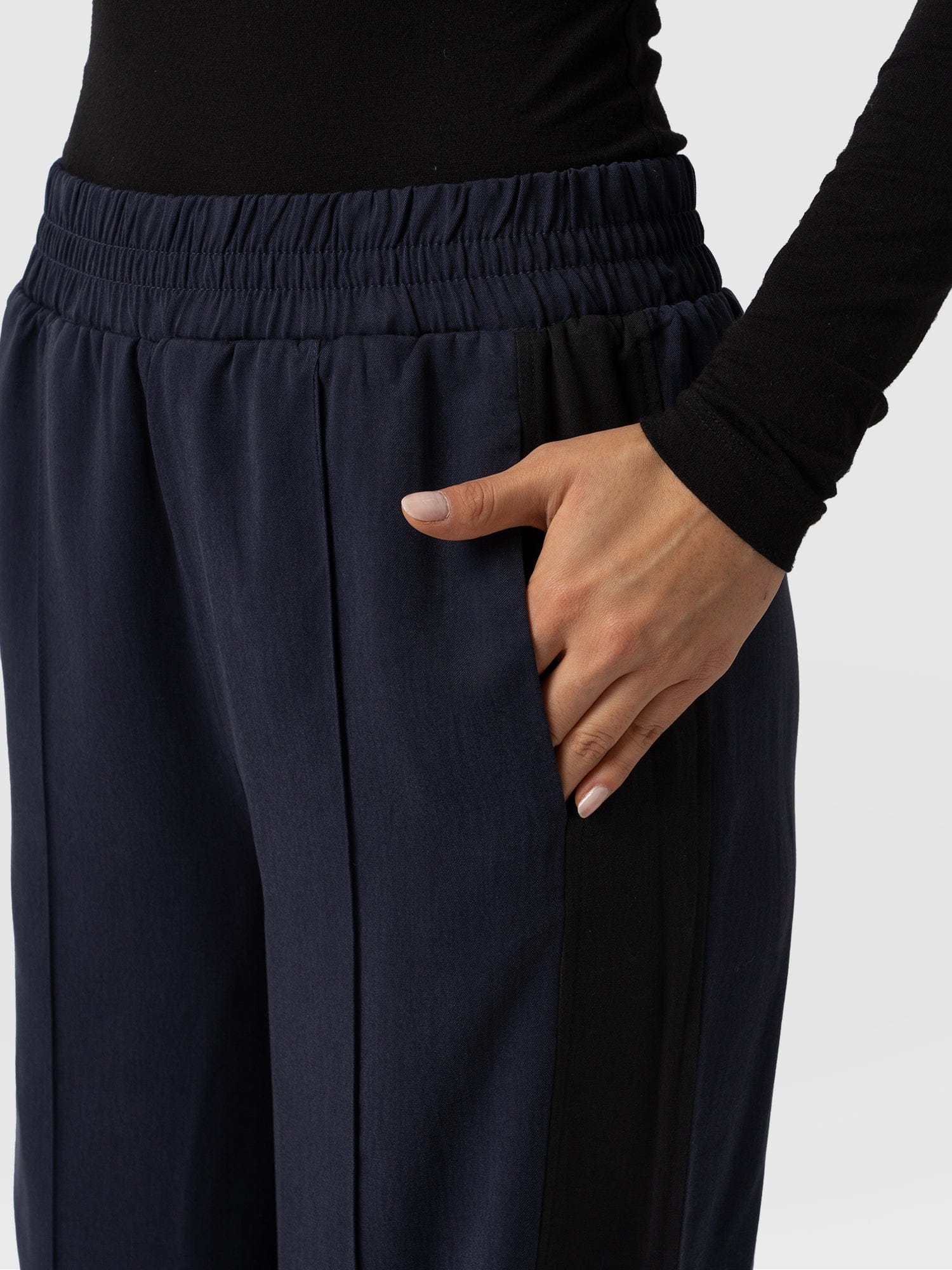 Adaline Wide Leg Pant Navy - Women's Trousers | Saint and Sofia® UK