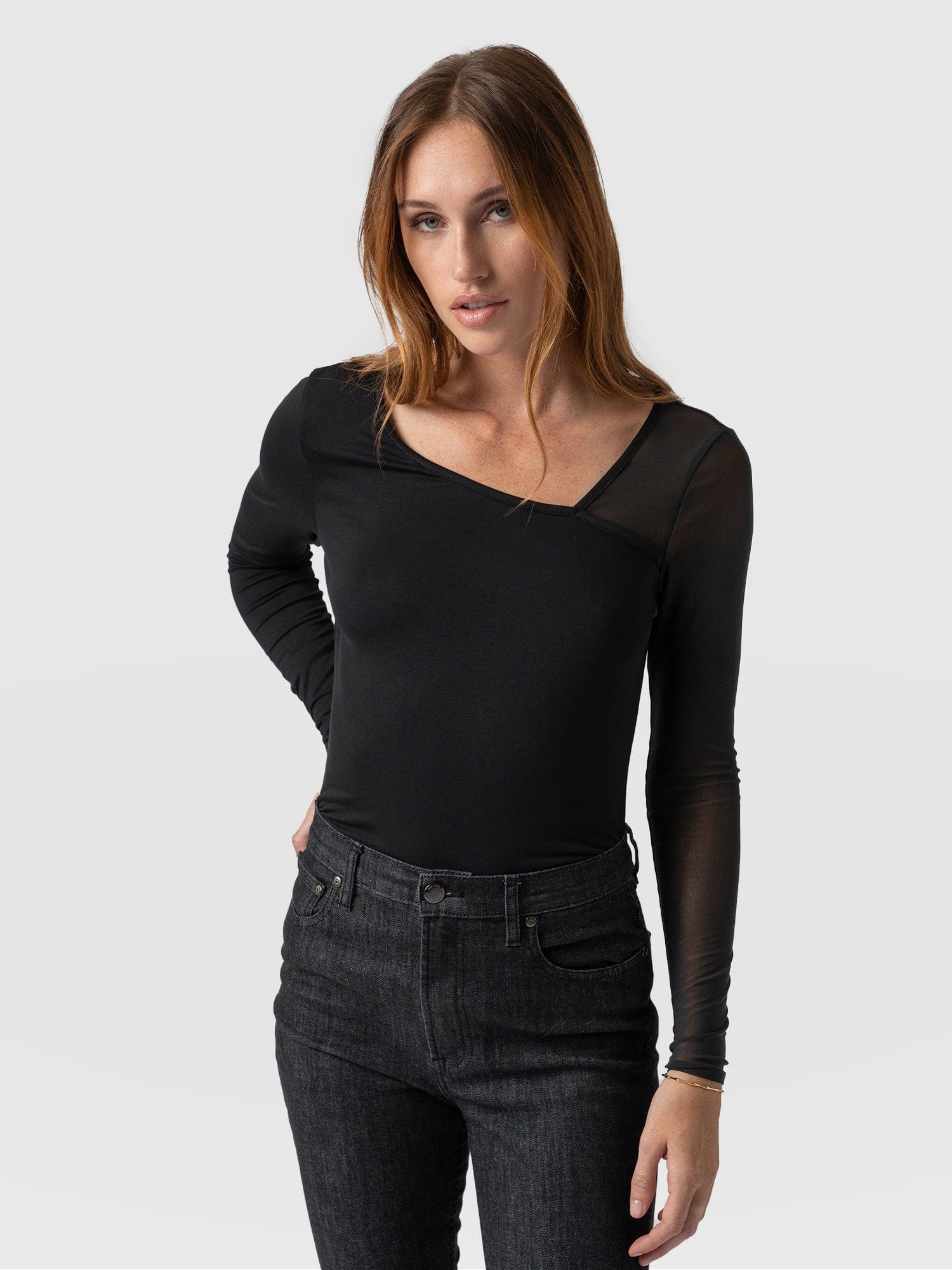 Aimee Cut Out Long Sleeve Tee Black - Women's T-Shirts | Saint + Sofia® UK