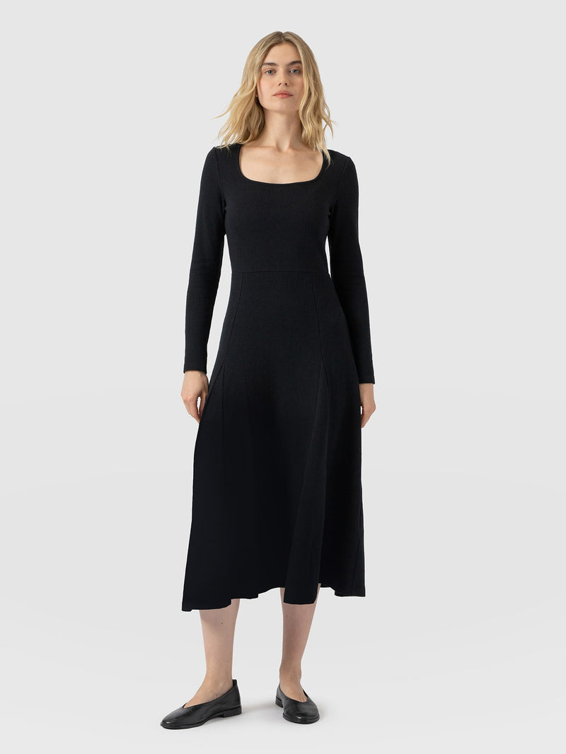 Akia Long Sleeve Dress - Black - Women's Dresses | Saint and Sofia® UK