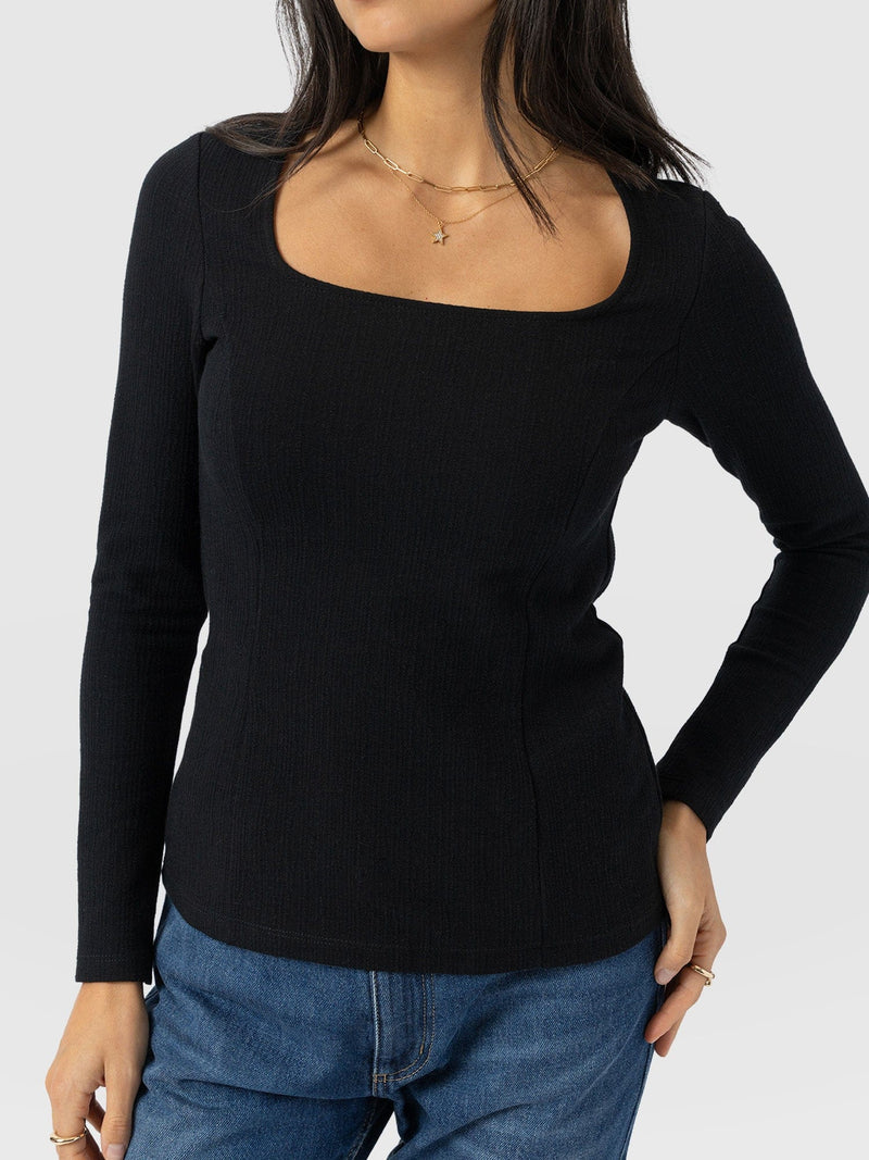 Akia Long Sleeve Tee - Black - Women's T-shirts | Saint + Sofia® UK
