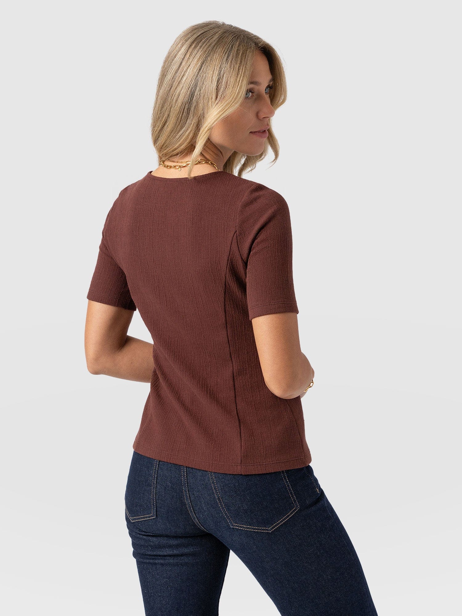 Akia Short Sleeve Tee - Maroon Textured - Women's T-shirts | Saint + Sofia® UK