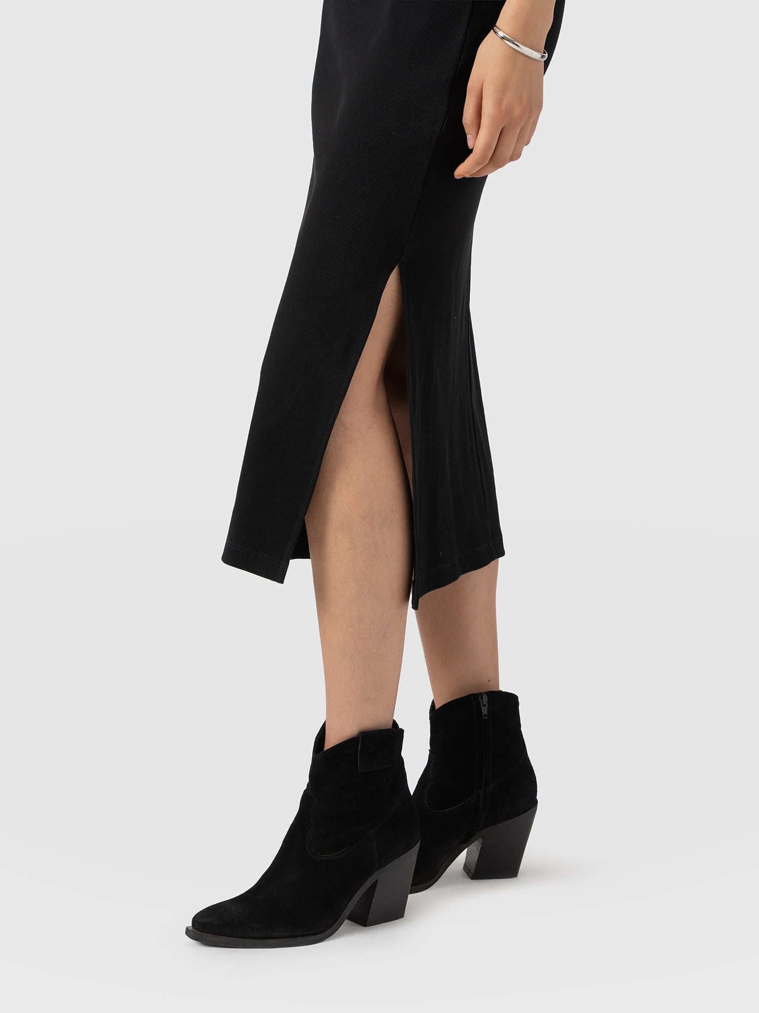 Andie V Neck Dress - Black Lace