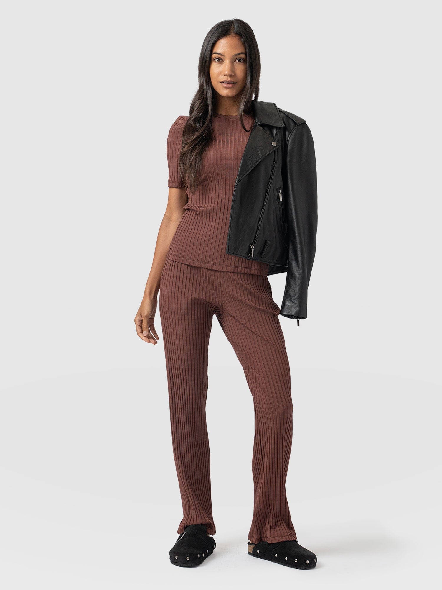 Apartment Pant Maroon Rib - Women's Trousers | Saint + Sofia® UK