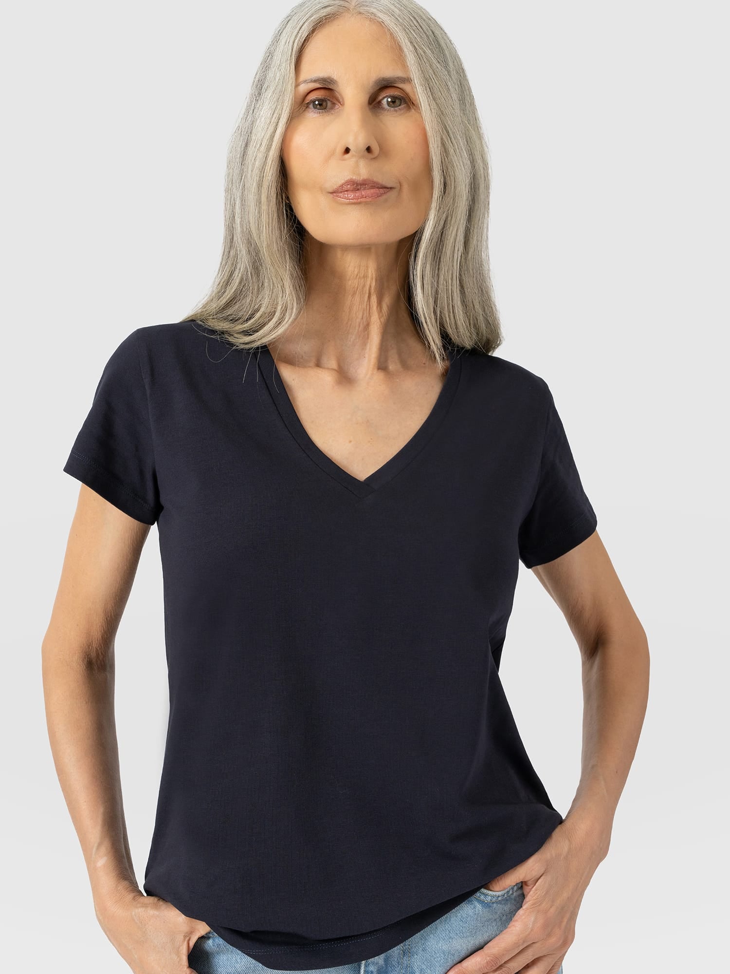 Apartment Tee - Navy