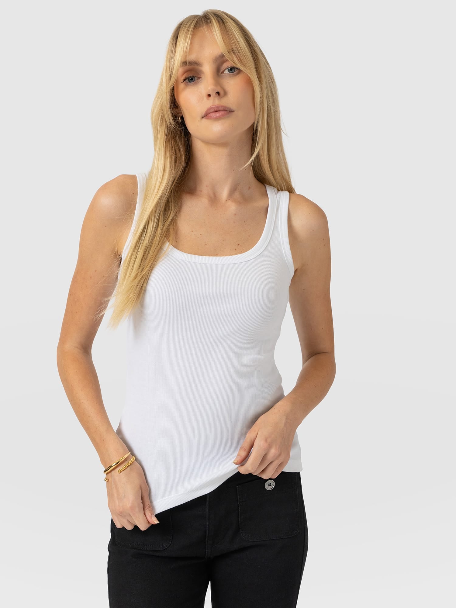 Asher Scoop Neck Vest White - Women's Vests | Saint and Sofia® UK