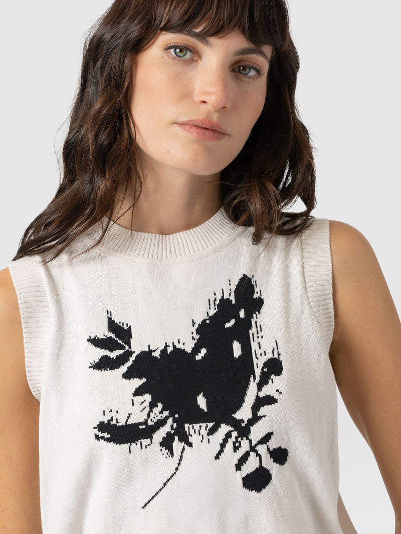 Astra Knit Vest - Cream - Women's Knitwears | Saint + Sofia® UK