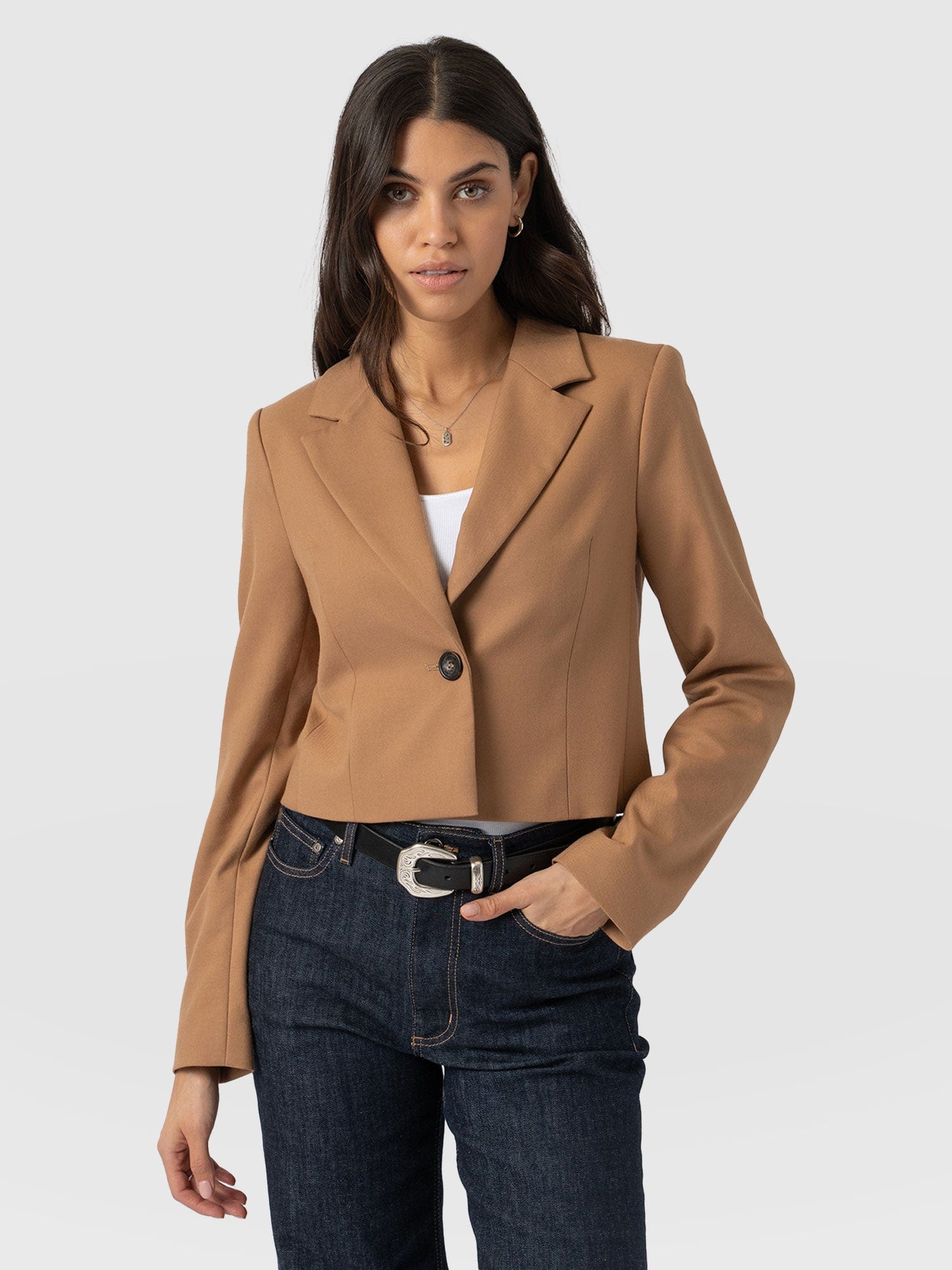 Astrid Crop Blazer Camel - Women's Blazers | Saint + Sofia® UK