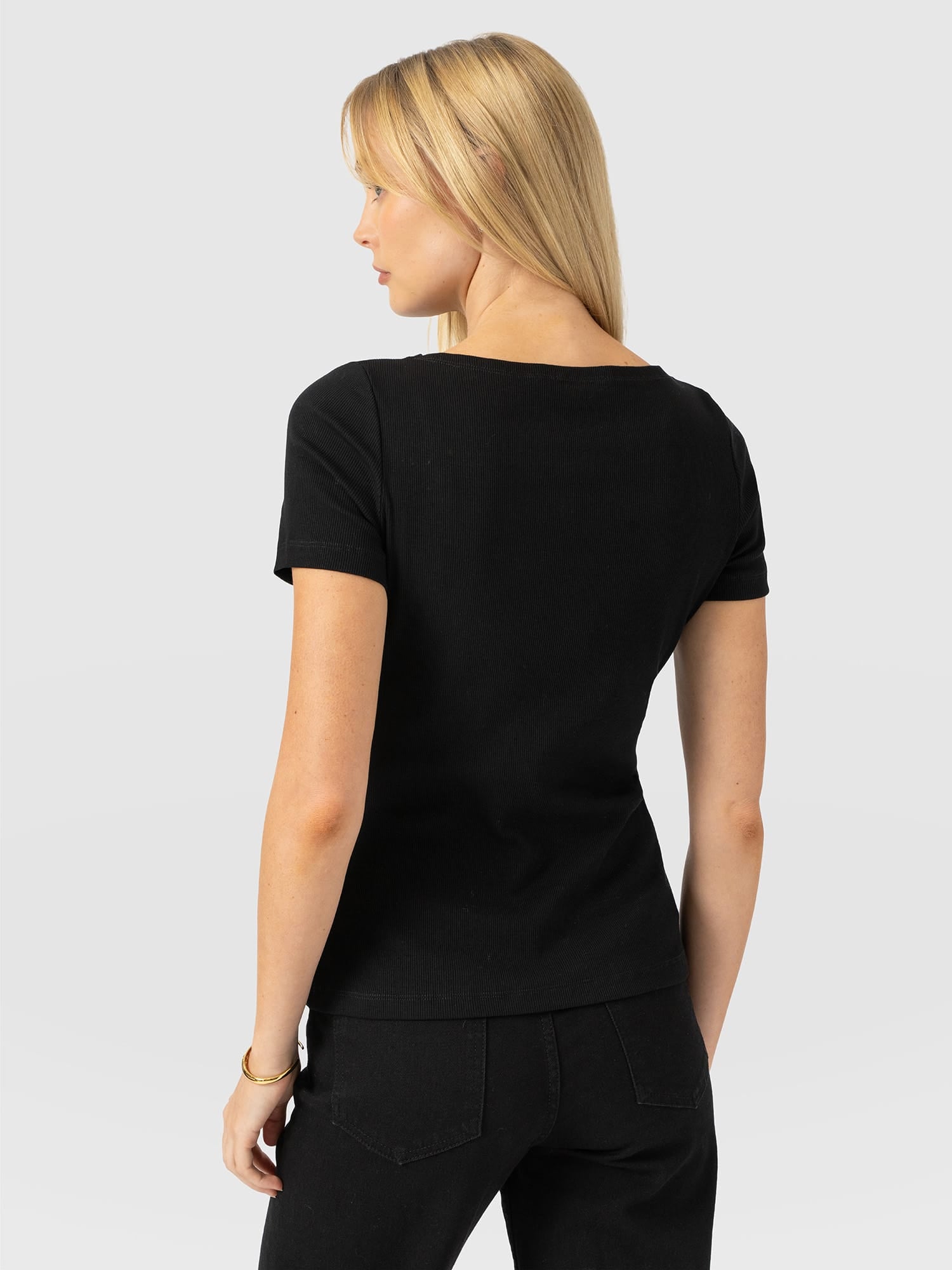 Austen Boat Neck Short Sleeve Tee - Black - Women's T-shirts | Saint and Sofia® UK