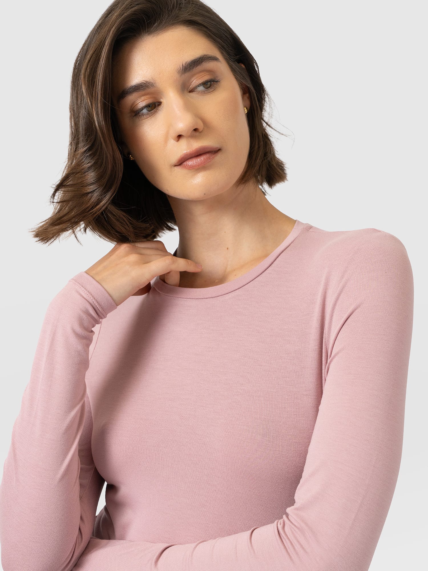 Austen Crew Neck Long Sleeve Tee - Dusty Pink - Women's T-shirts | Saint and Sofia® UK