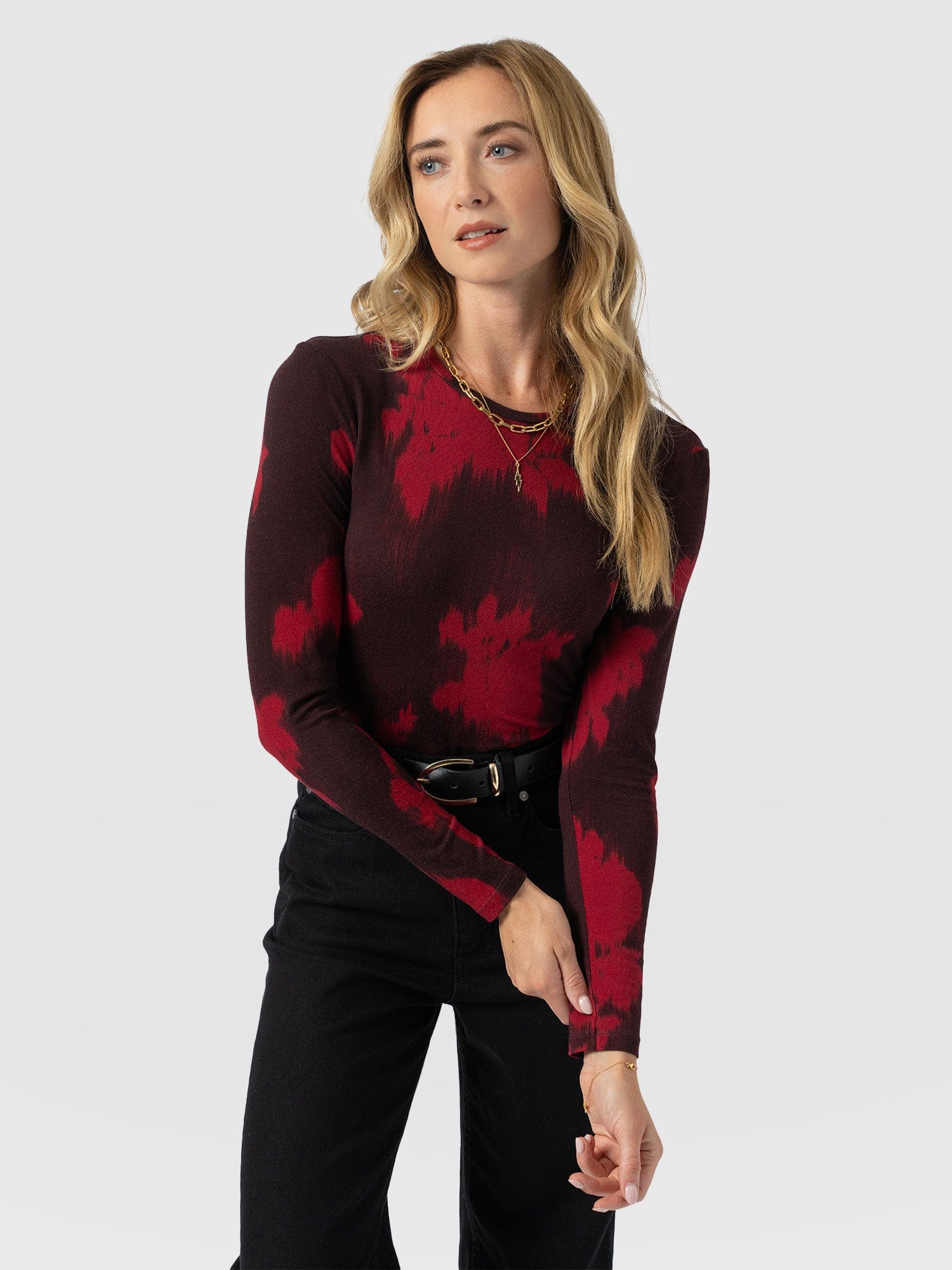 Austen Crew Neck Long Sleeve Tee - Pink Fade Floral - Women's T-shirts | Saint + Sofia® UK