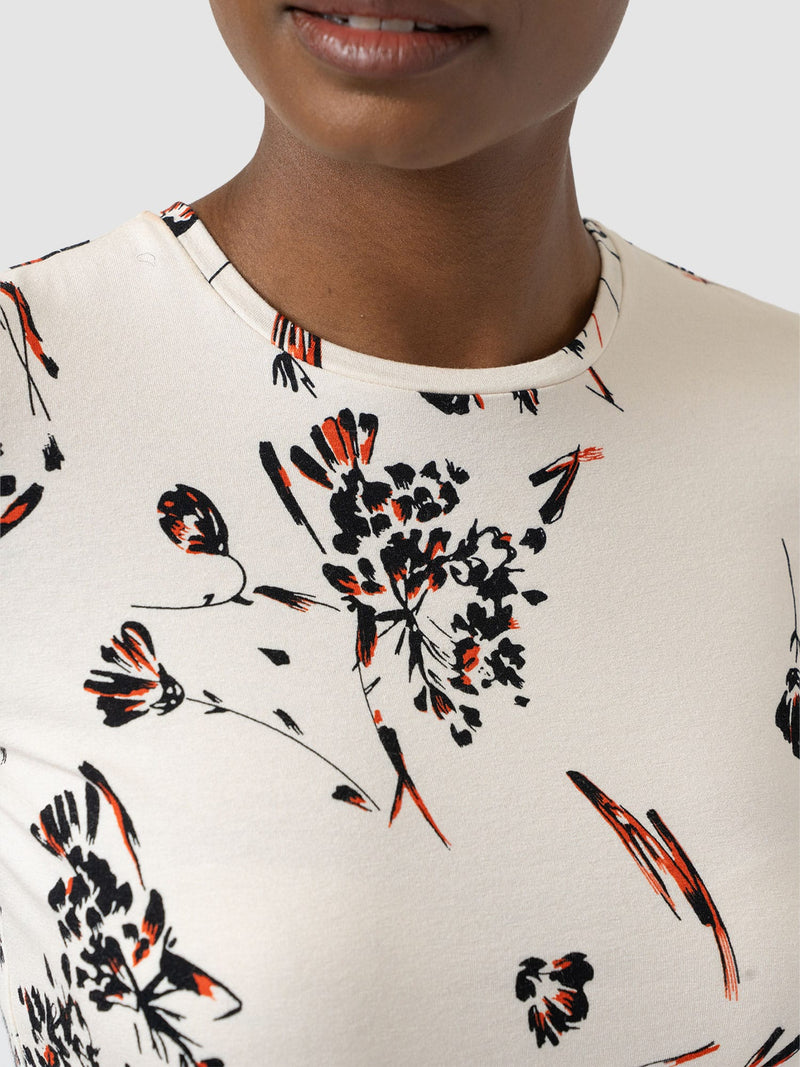 Austen Crew Neck Tee Short Sleeve - White Mist Floral - Women's T-shirts | Saint + Sofia® UK