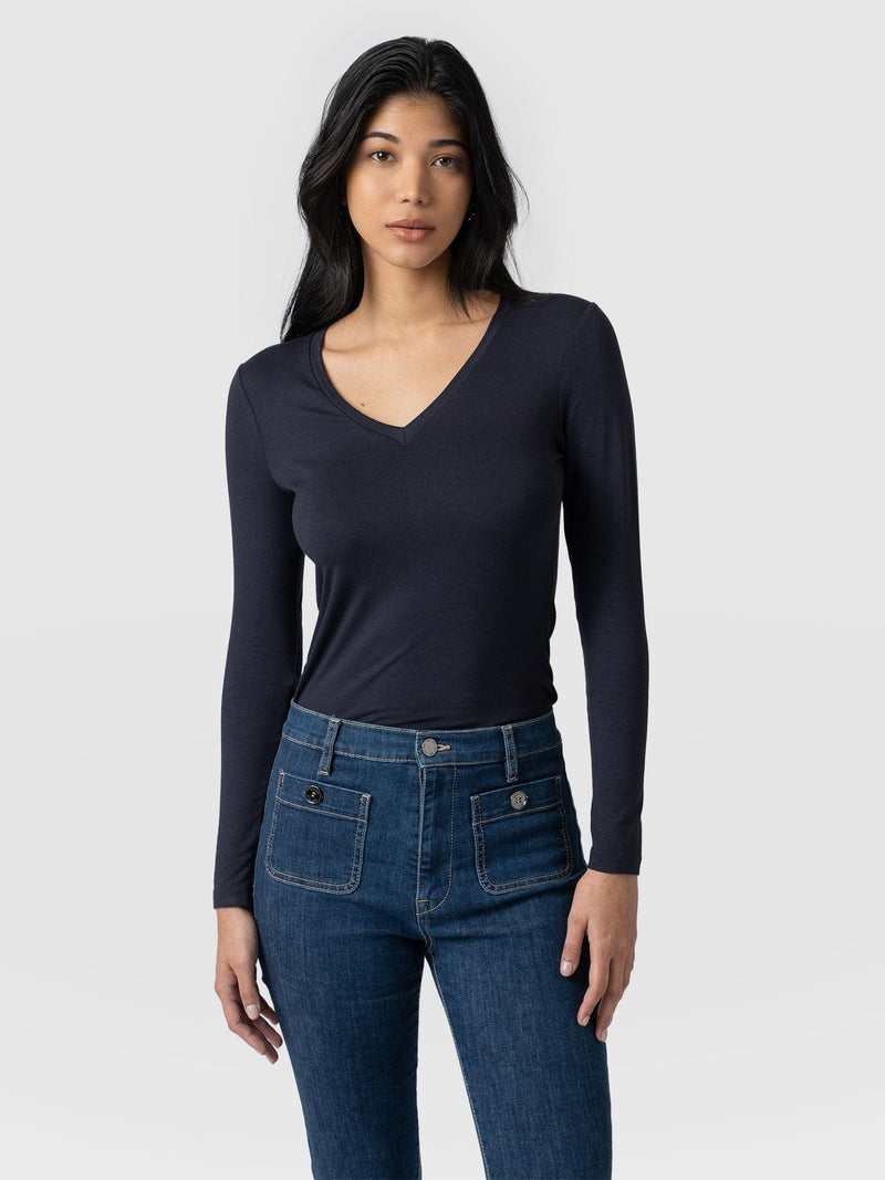 Austen V Neck Tee Navy - Women's T-Shirts | Saint and Sofia® UK