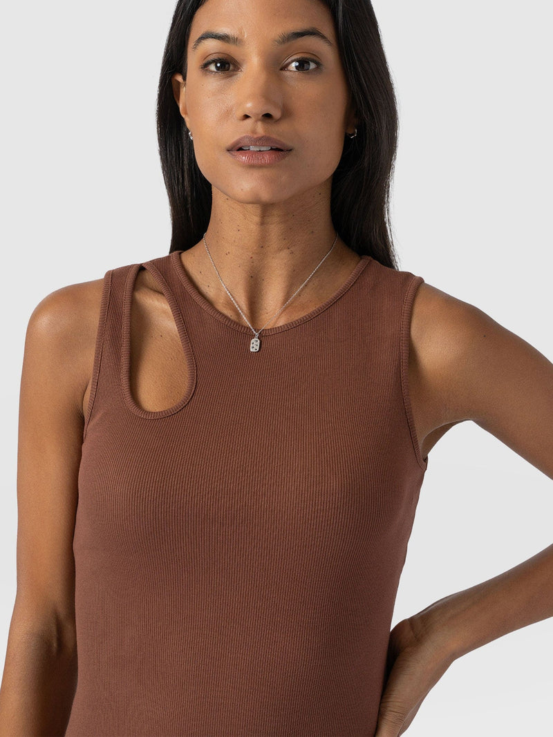 Axel Cut Out Dress - Russet Brown - Women's Dresss | Saint + Sofia® UK
