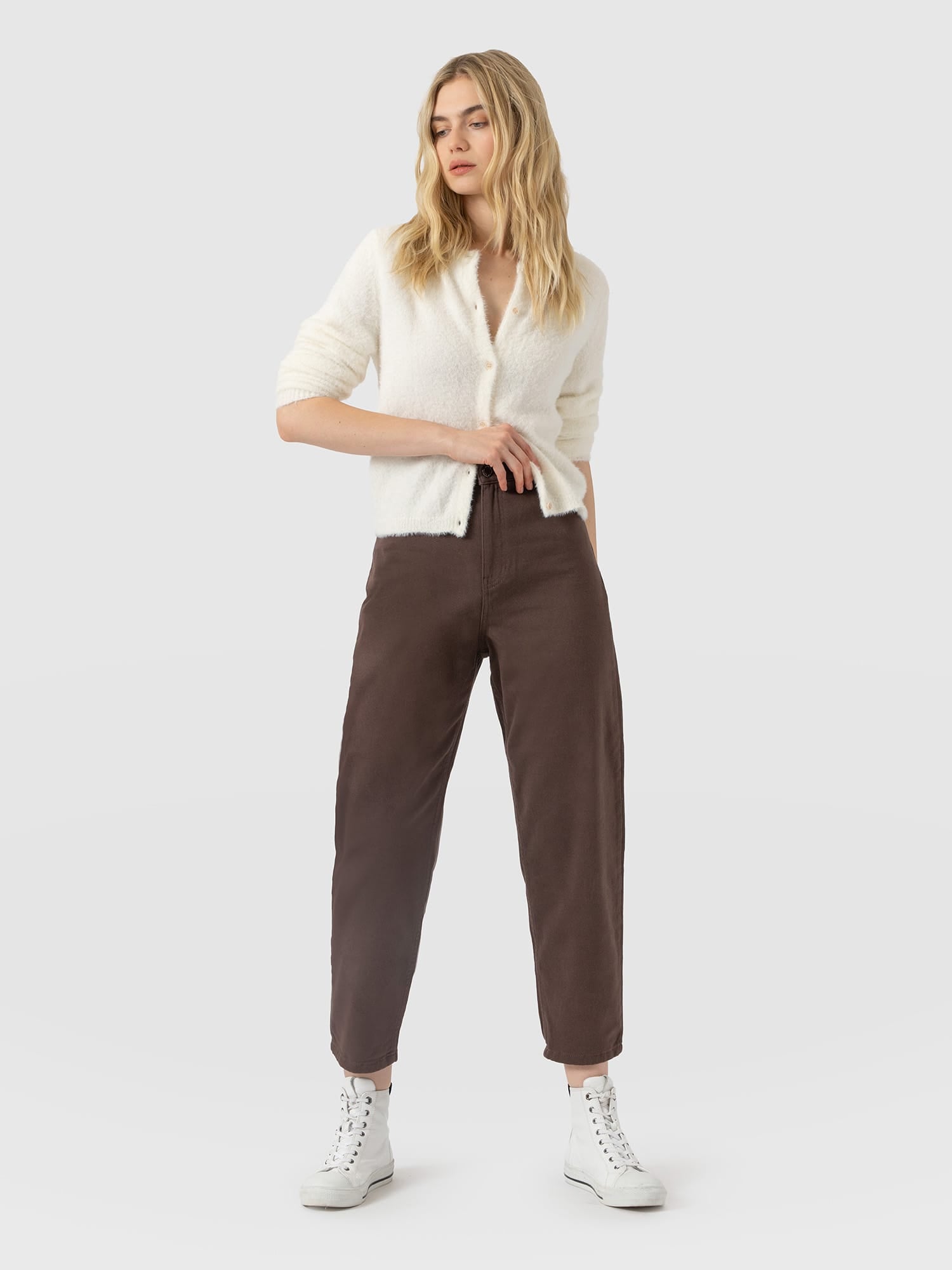 Barrel Leg Jean - Brown