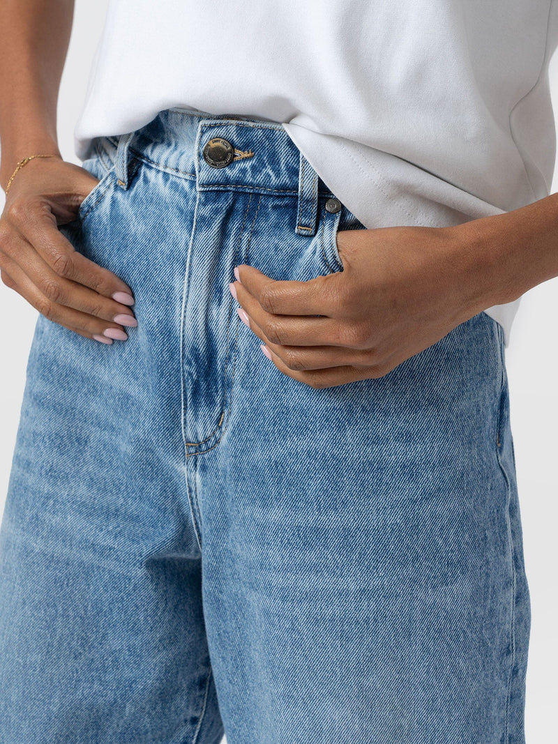 Barrel Leg Jean - Light Blue - Women's Denims | Saint + Sofia® UK