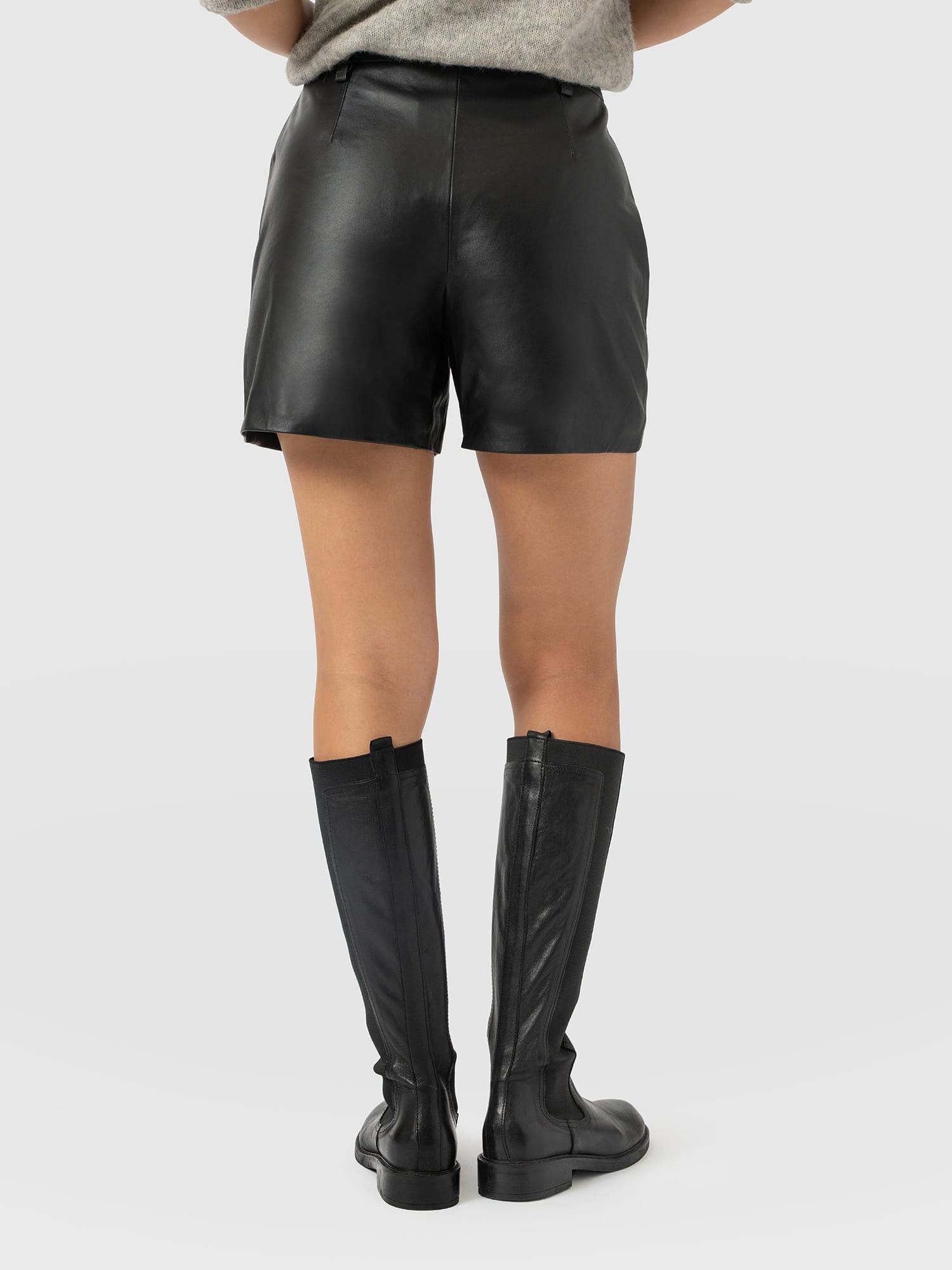 Bonham Leather Short Black - Women's Shorts | Saint and Sofia® UK