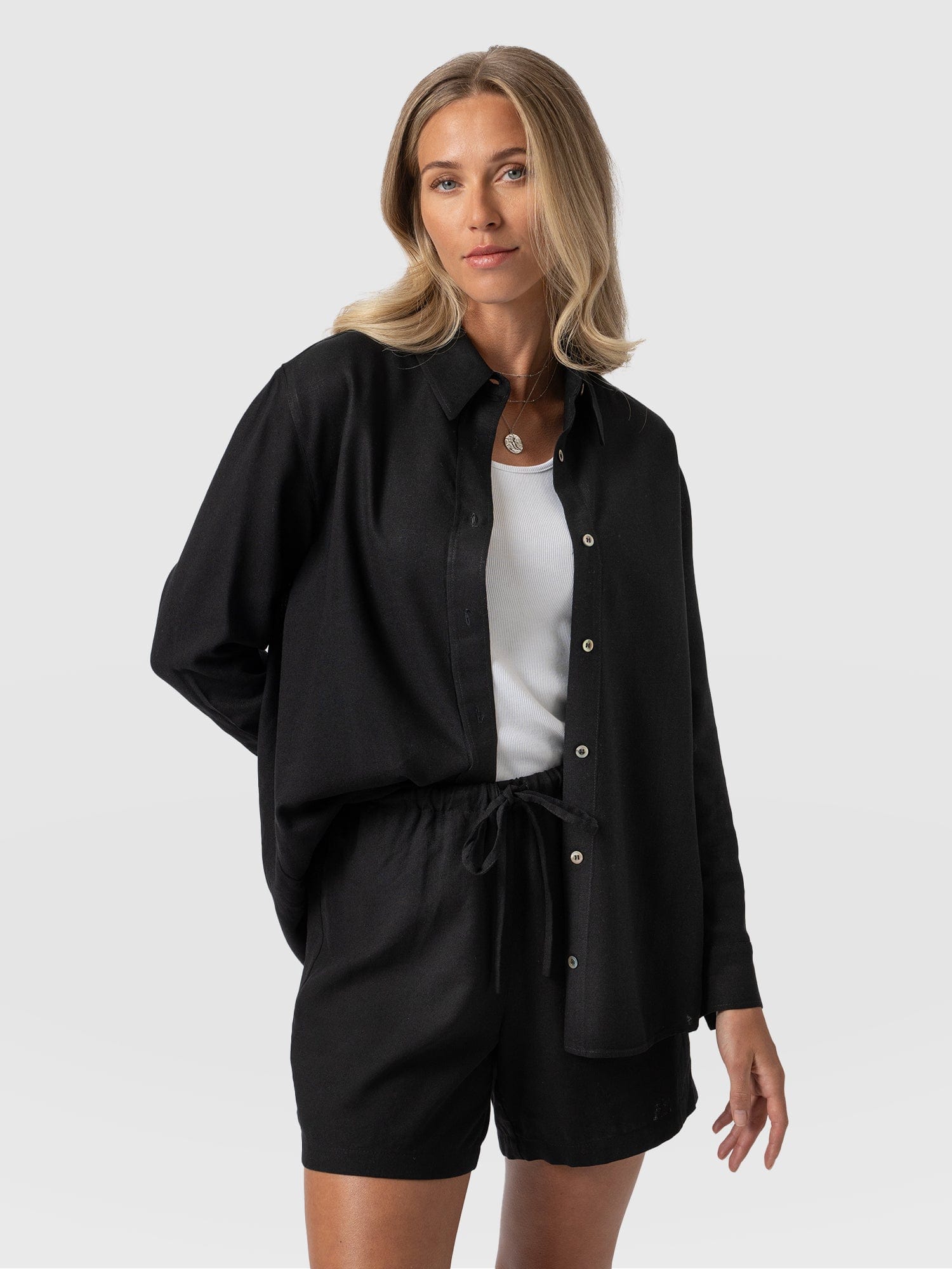 Boyfriend Shirt Black - Women's Linen Shirts | Saint + Sofia® UK