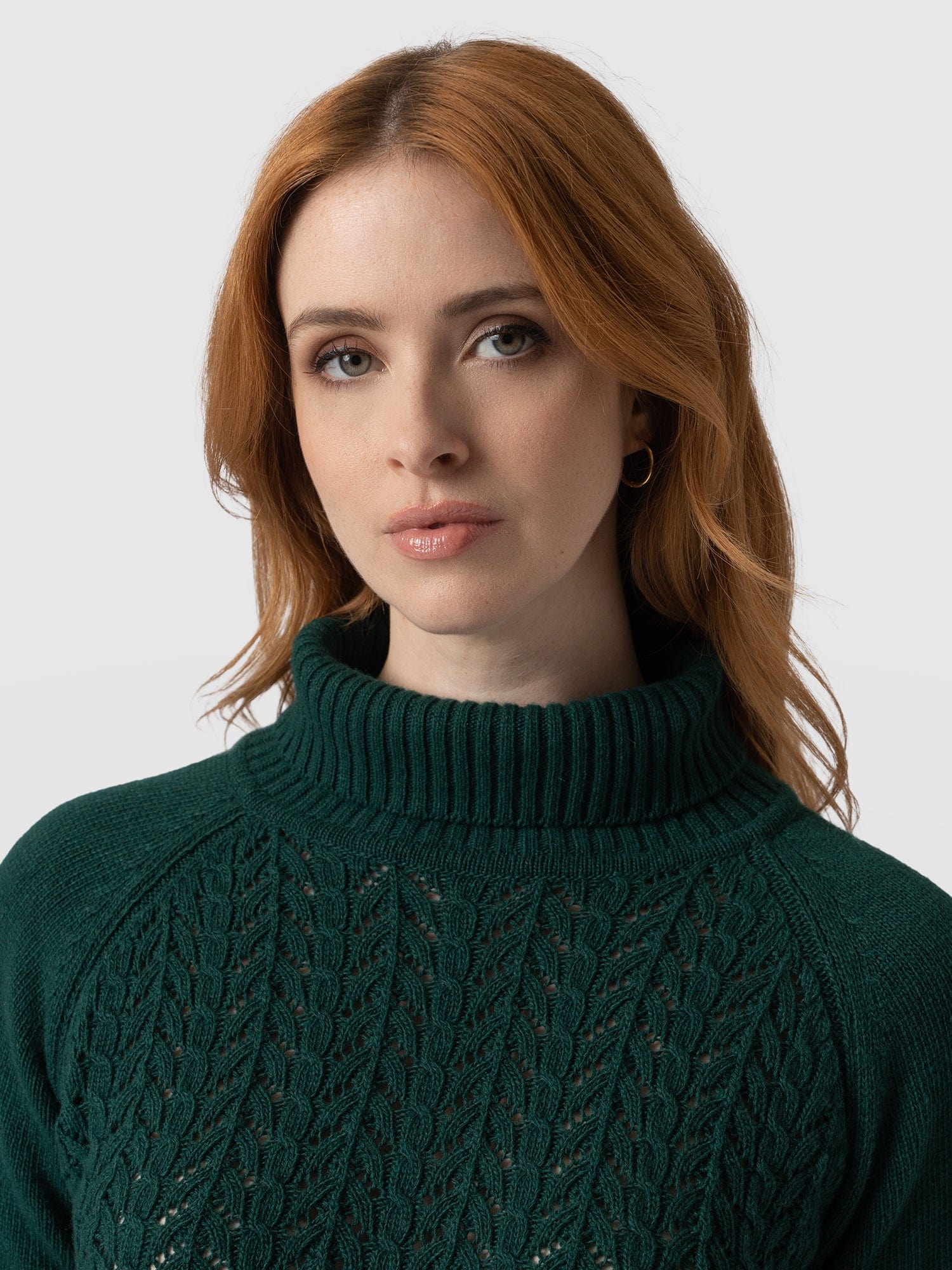 Glen Cable Knit Jumper - Green Cable Knit Jumper Green - Women's Jumper | Saint + Sofia® UK