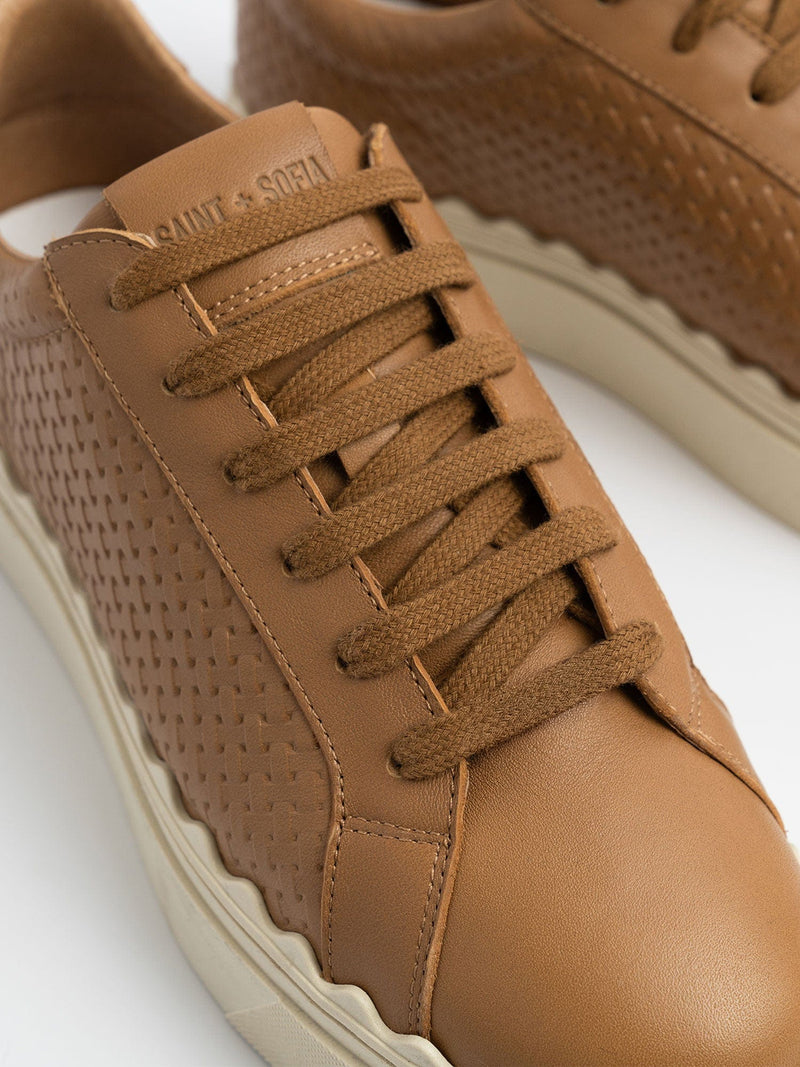 Brook Scallop Trainer Tan - Women's Trainers | Saint + Sofia® UK