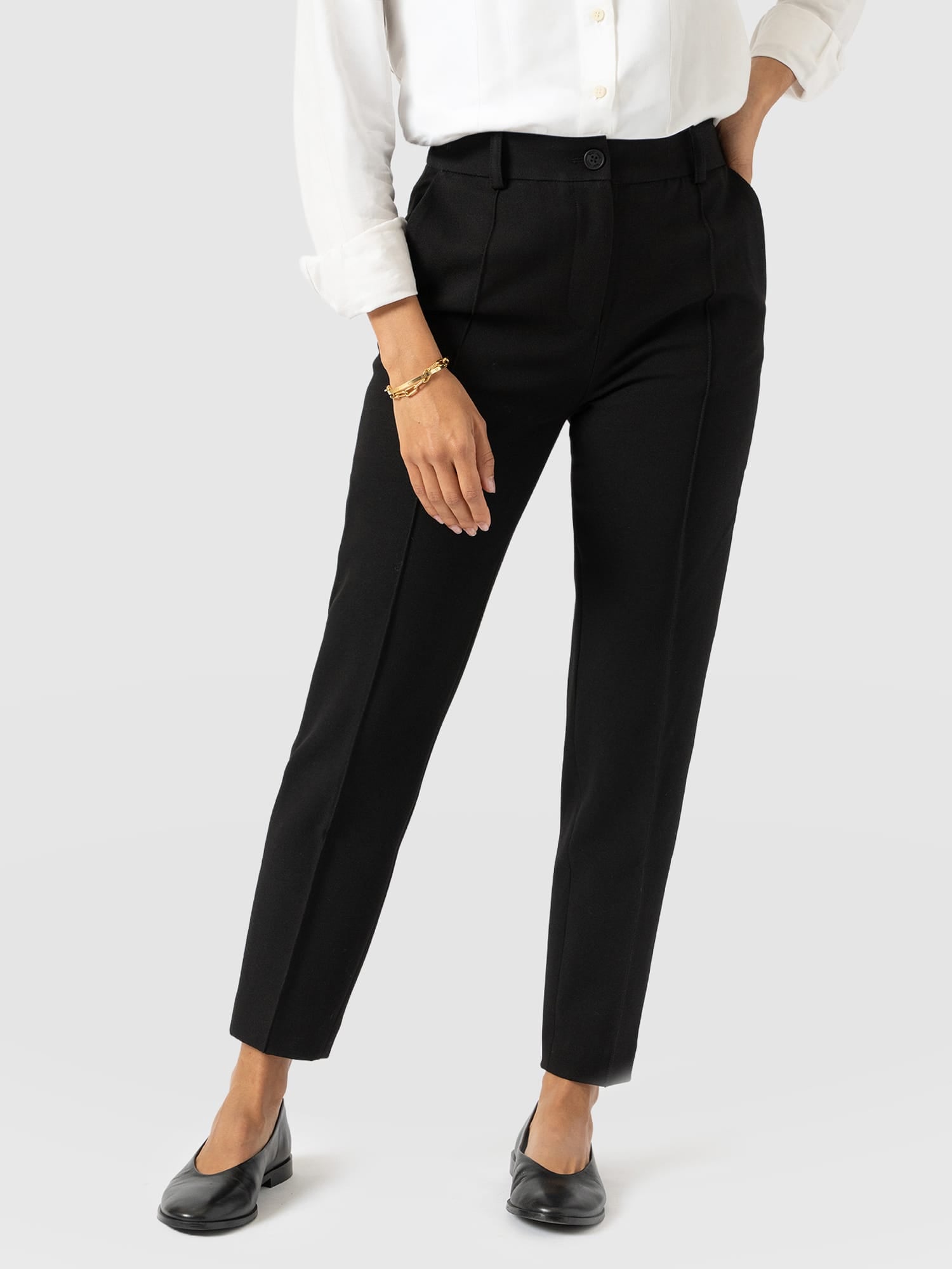 Cambridge Tapered Pant - Black - Women's Trouserss | Saint and Sofia® UK