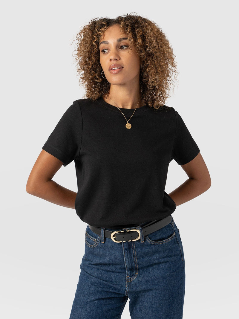 Chelsea Crew Neck Tee Black - Women's T-Shirts | Saint + Sofia® UK