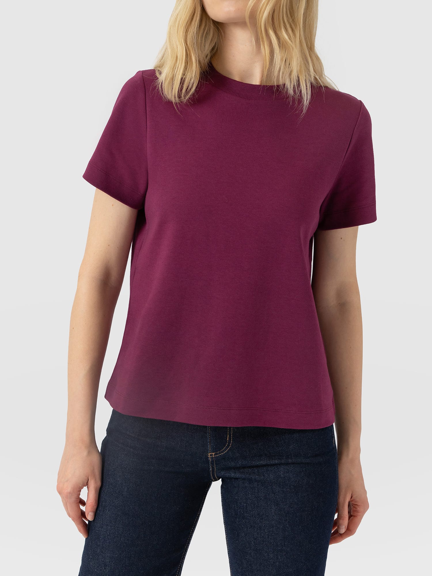 Chelsea Crew Neck Tee - Plum - Women's T-shirts | Saint and Sofia® UK