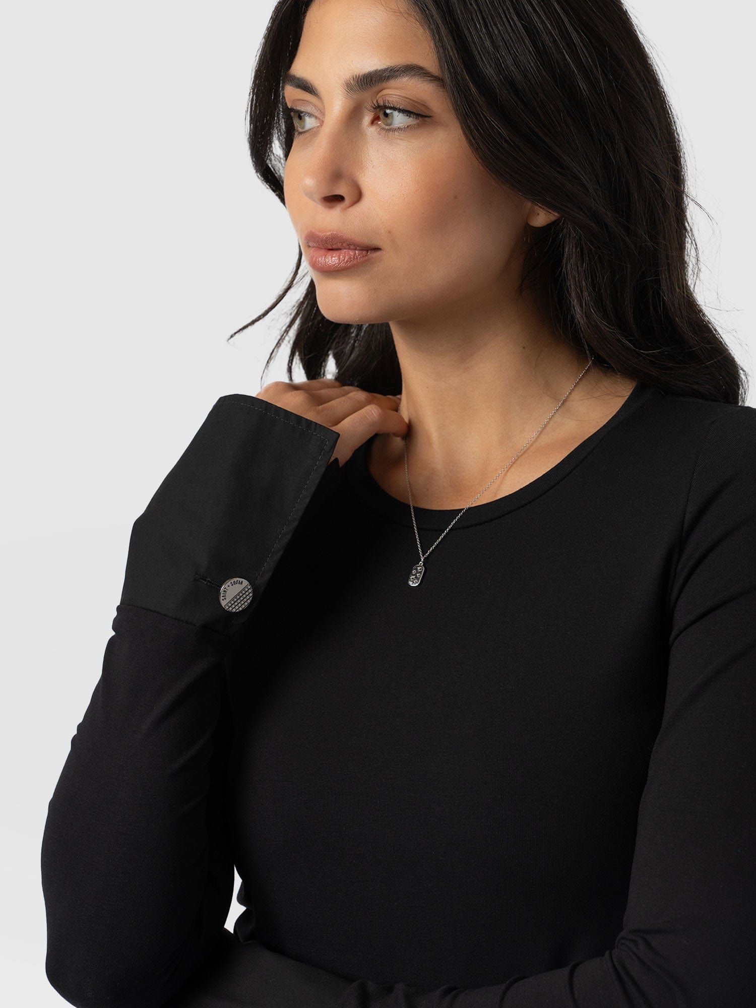 Connie Cuff Tee Black - Women's Tops | Saint + Sofia® UK