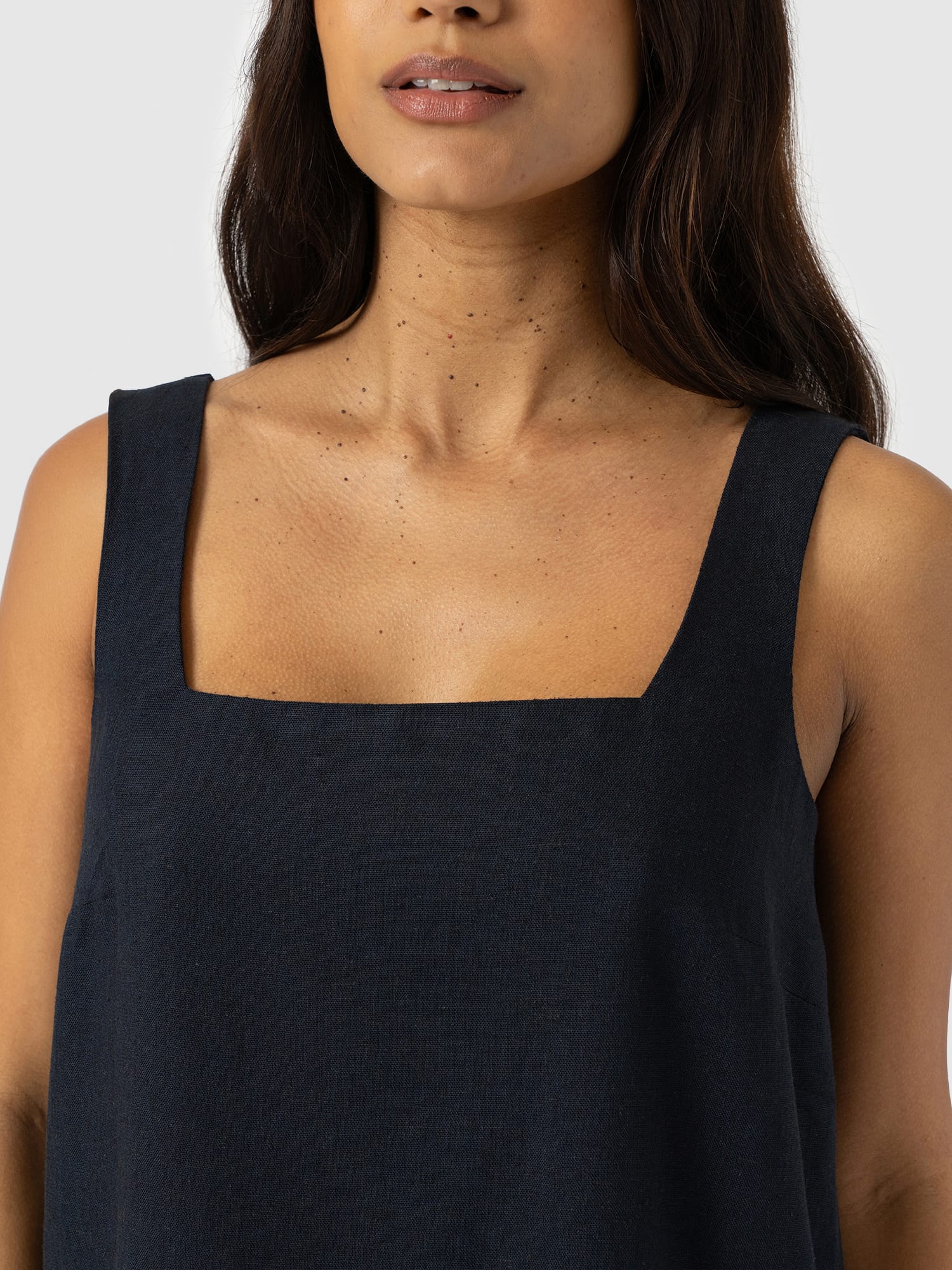 Corinne Linen Cami Dress - Navy - Women's Dresses | Saint + Sofia® UK