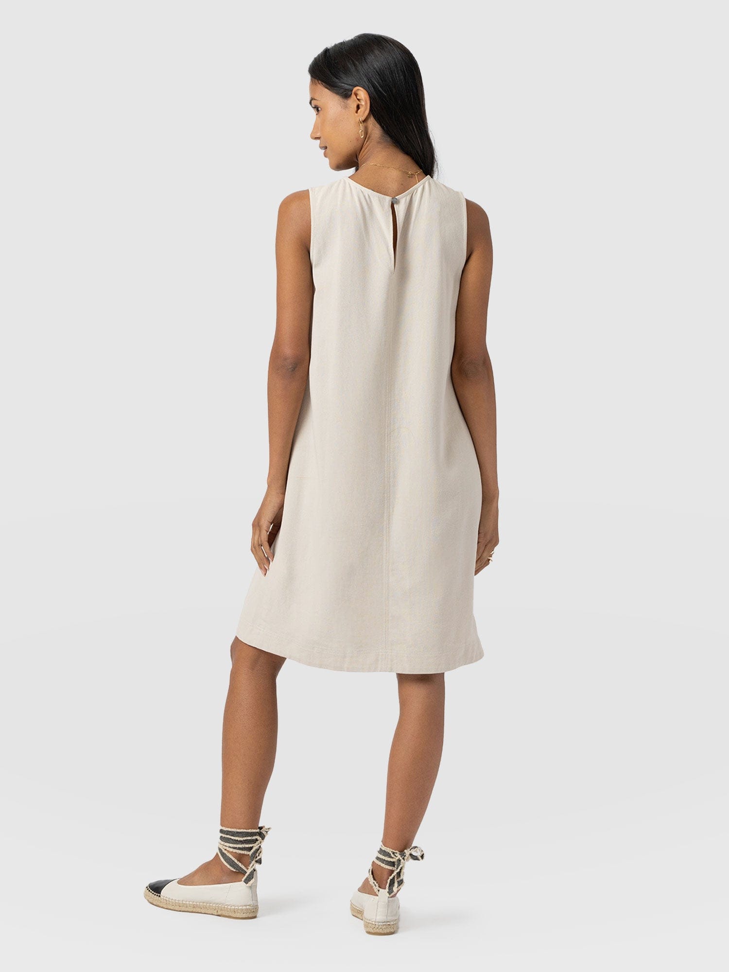 Corinne Linen Shift Dress - Oatmeal - Women's Dresses | Saint + Sofia® UK