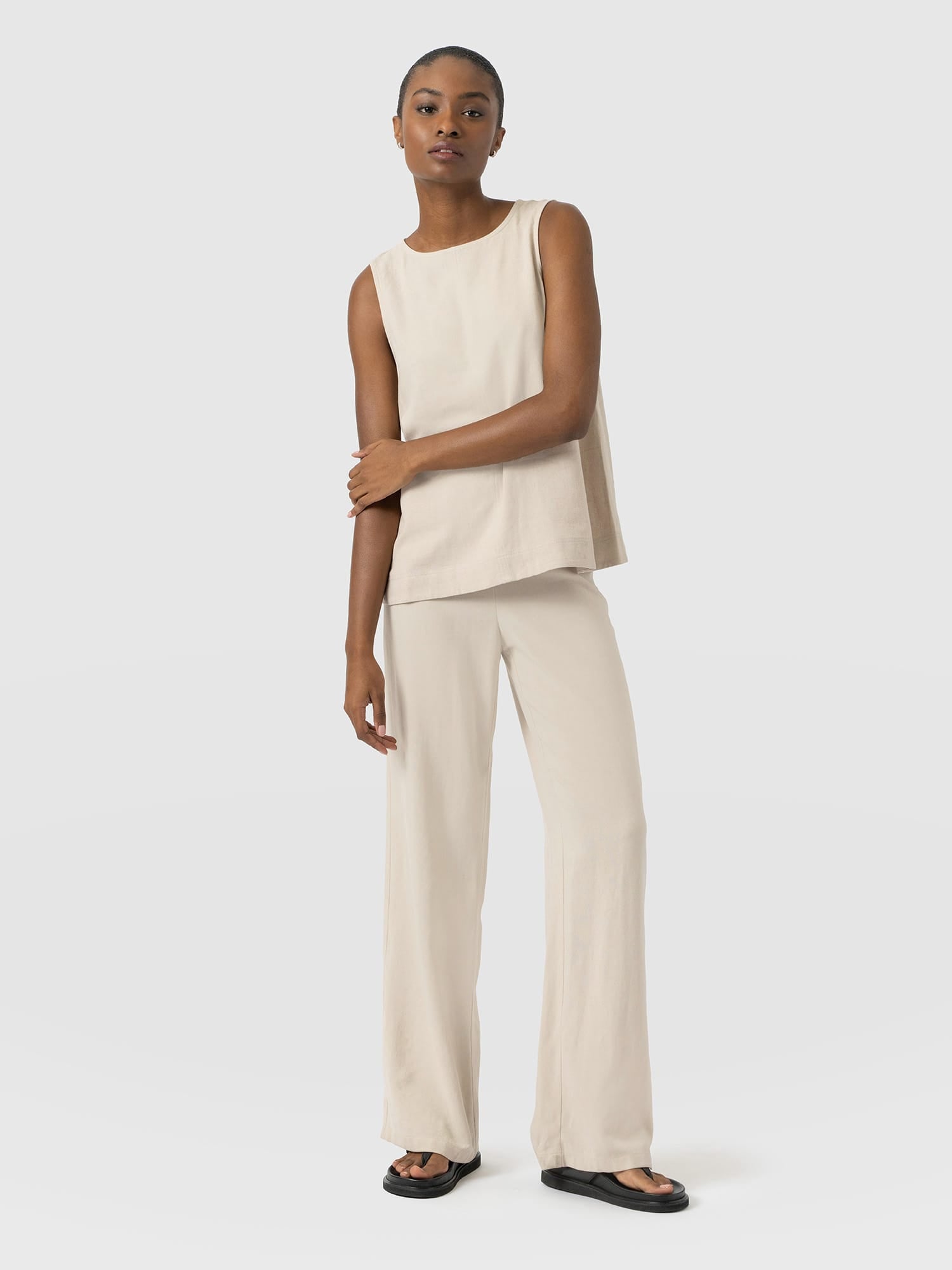 Corinne Wide Leg Linen Pant - Oatmeal - Women's Trousers | Saint and Sofia® UK