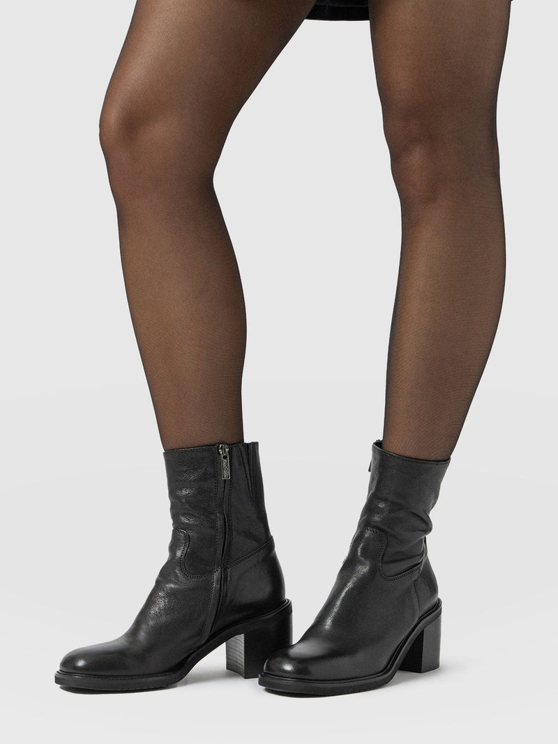 Dakota Ankle Boot - Black - Women's Shoes | Saint + Sofia® UK