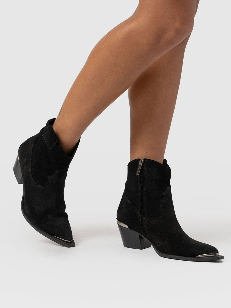 Dallas Metal Boot Black - Women's Leather Boots | Saint + Sofia® UK