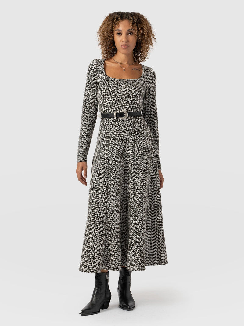 Darcey Flared Dress Cream Lurex - Women's Dresses | Saint + Sofia® UK