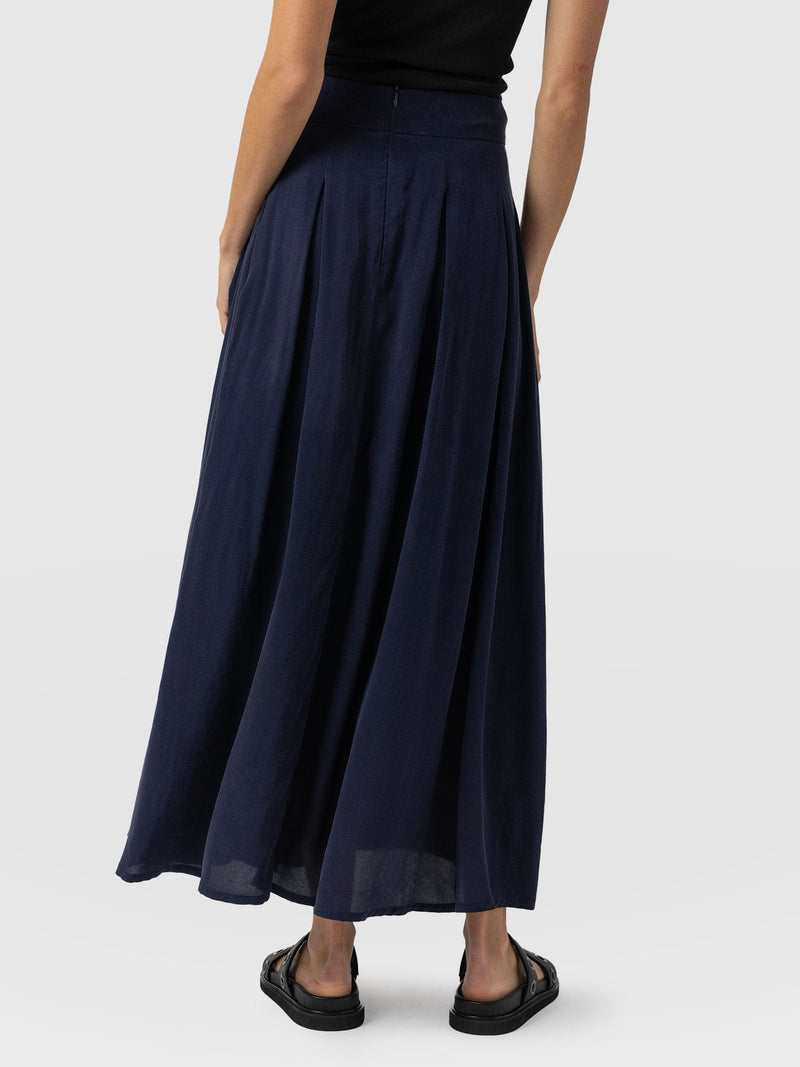 Eliza Pleated Skirt Navy - Women's Skirts | Saint + Sofia® UK