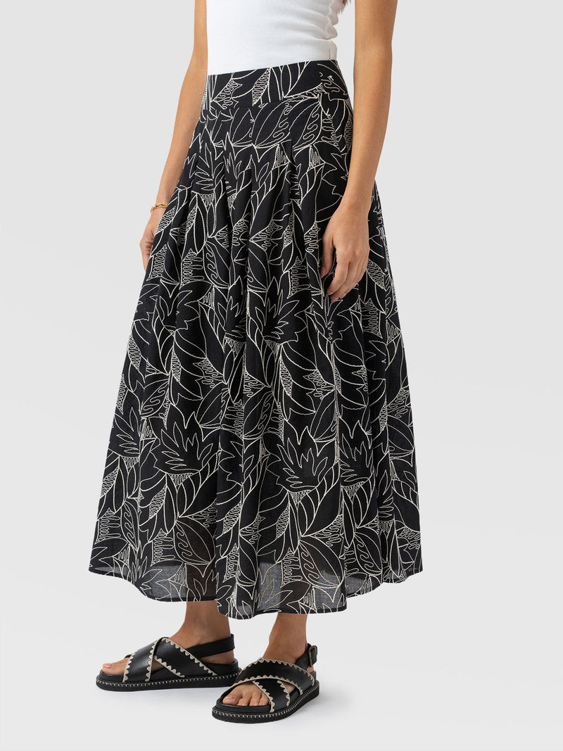 Eliza Pleated Skirt - Black Embroidered - Women's Skirts | Saint + Sofia® UK