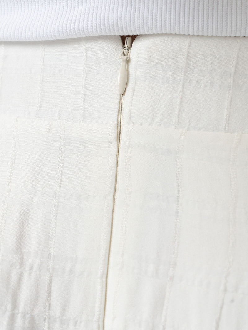 Eliza Pleated Skirt - White Textured - Women's Skirts | Saint + Sofia® UK
