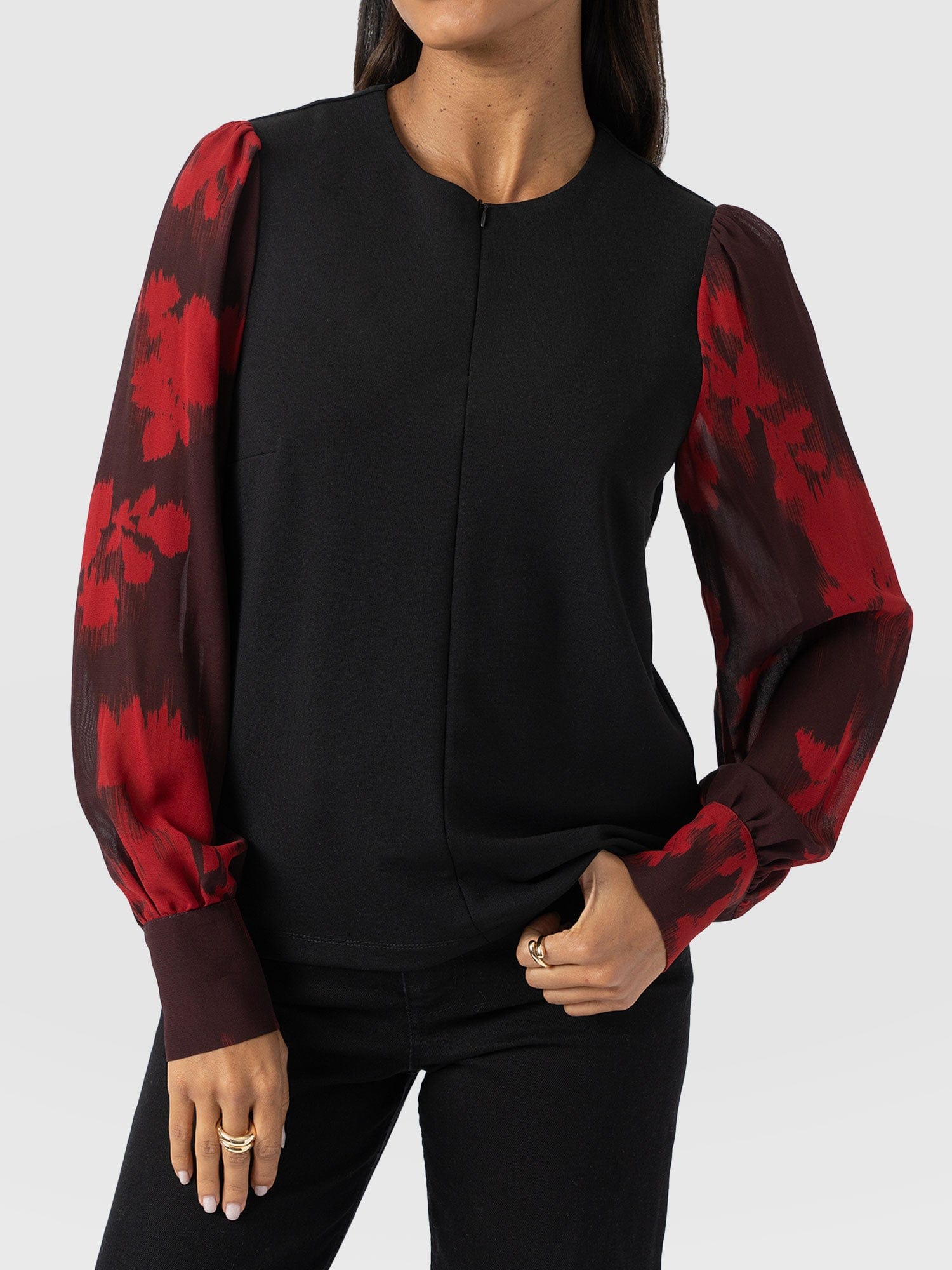 Esme Zip Up Top - Pink Fade Floral - Women's T-shirts | Saint + Sofia® UK