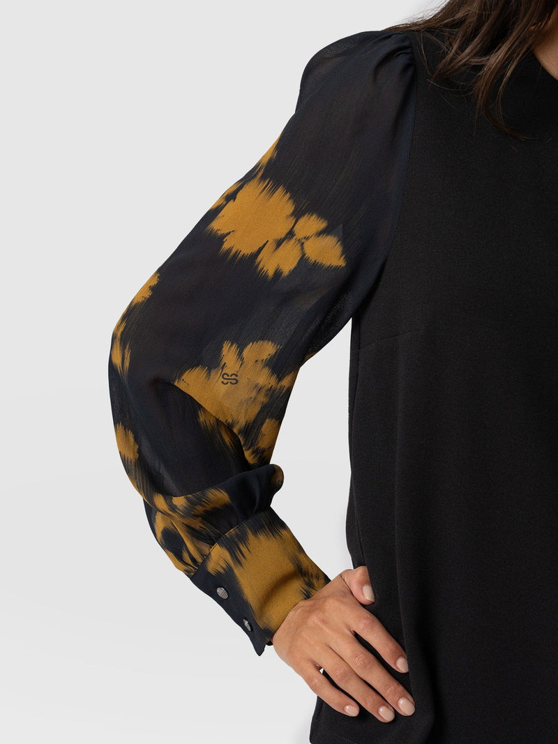 Esme Zip Up Top Yellow Fade Floral - Women's Tops | Saint + Sofia® UK
