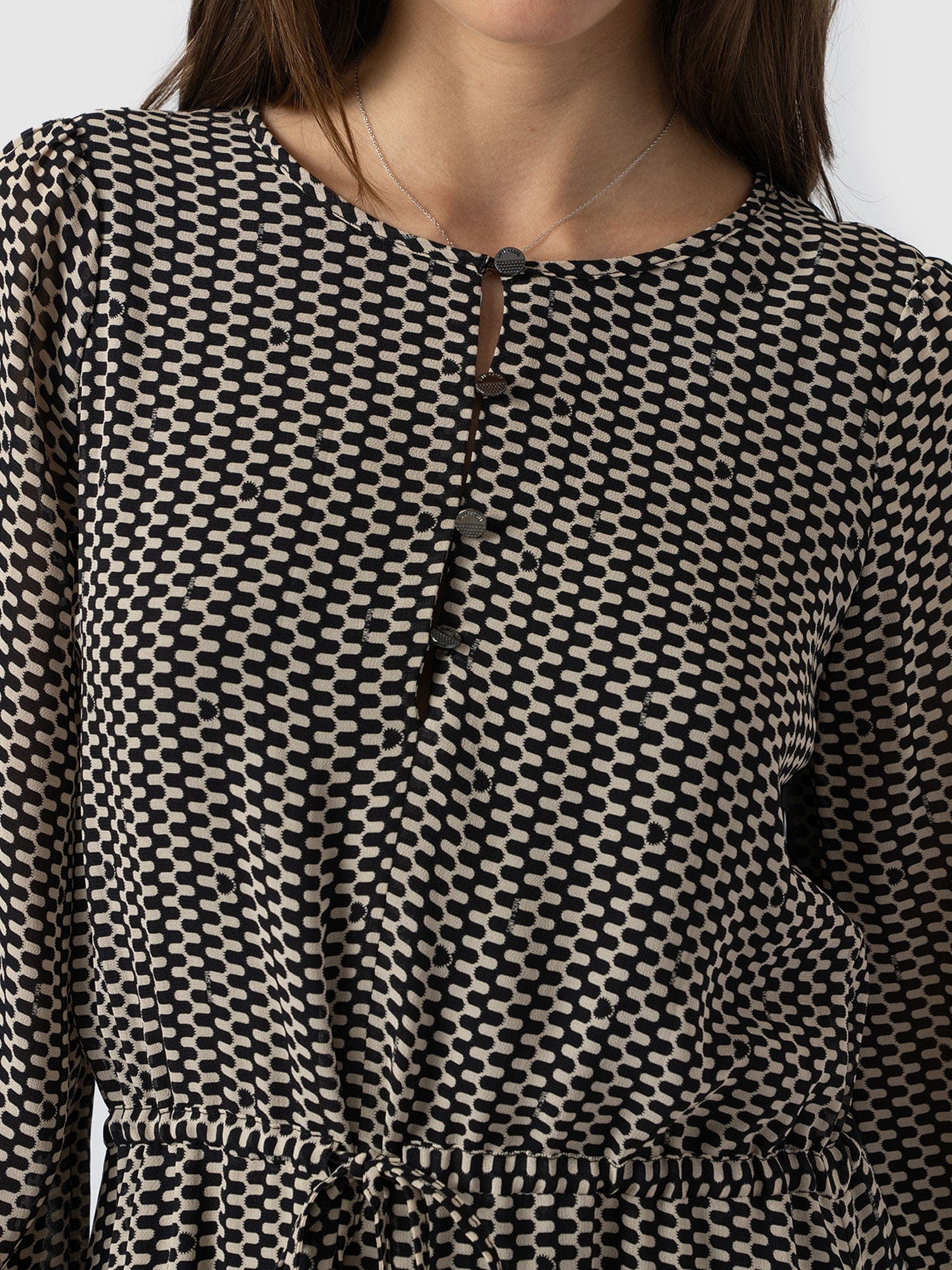 Evelyn High Low Dress Monochrome Wave - Women's Dresses | Saint + Sofia® UK