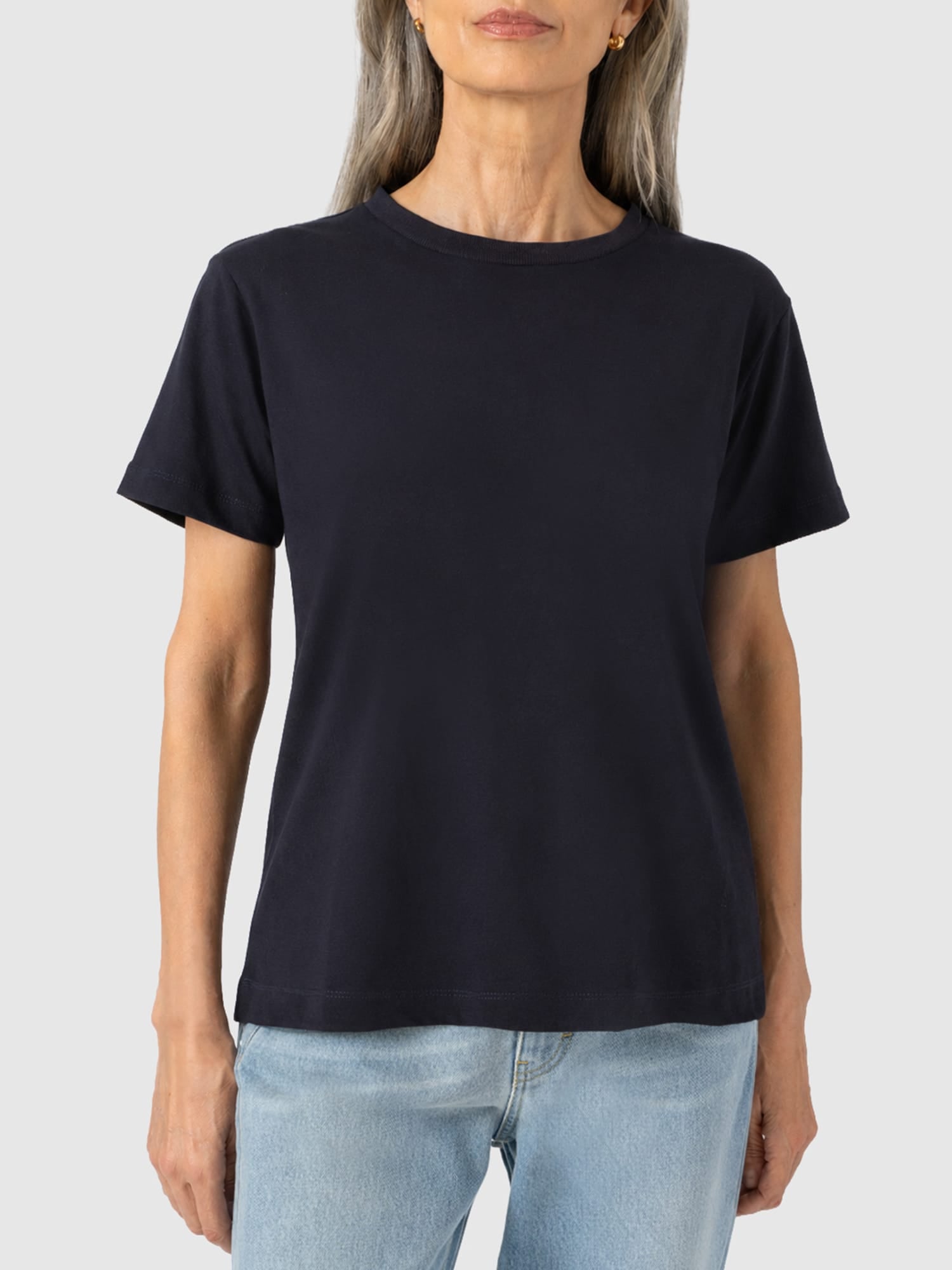 Finsbury Crew Neck Tee - Navy - Women's T-shirts | Saint and Sofia® UK
