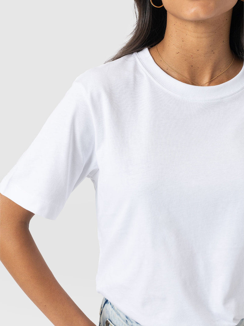 Finsbury Crew Neck Tee White - Women's T-Shirts | Saint + Sofia® UK