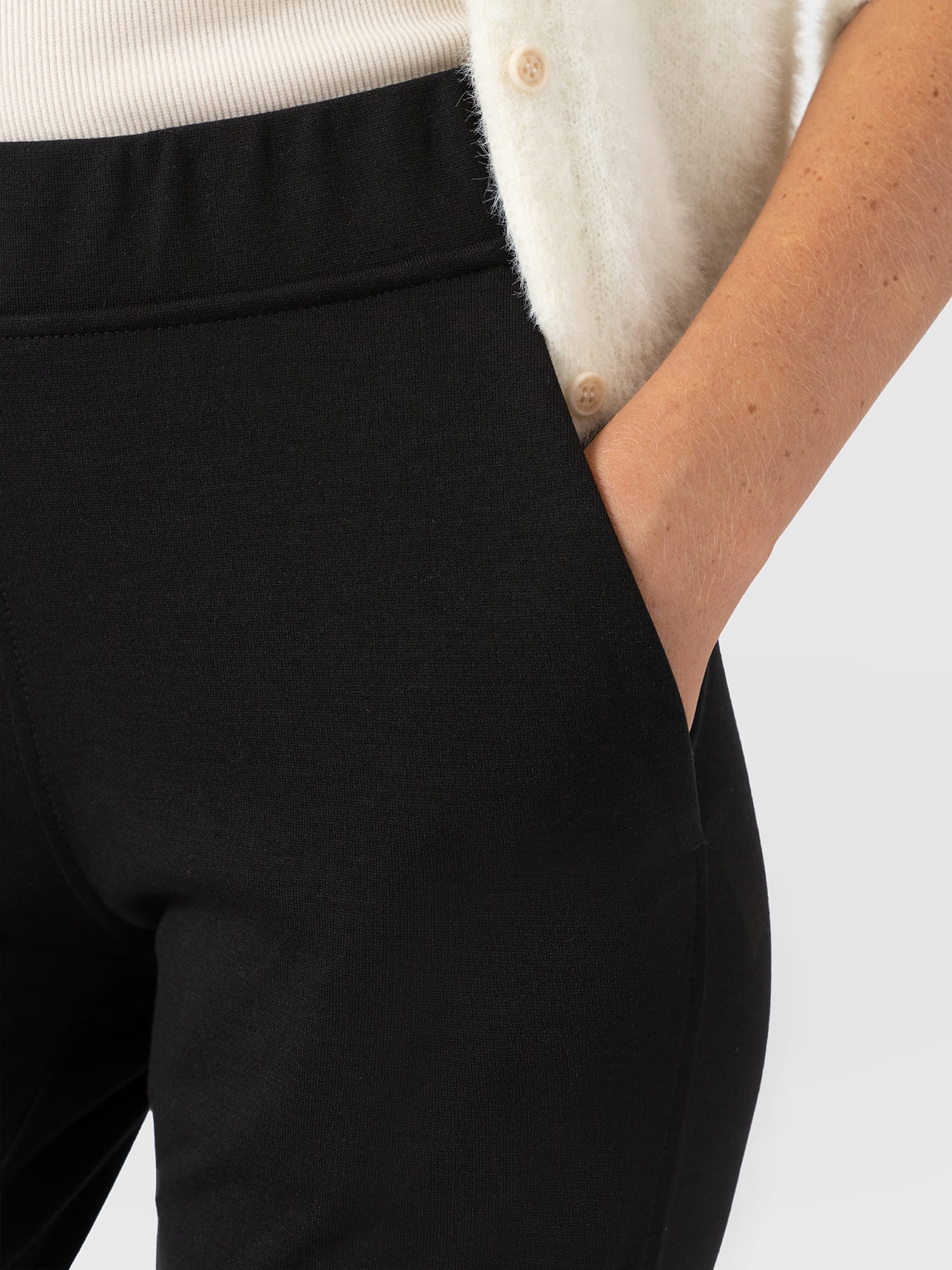 Finsbury Pant - Black