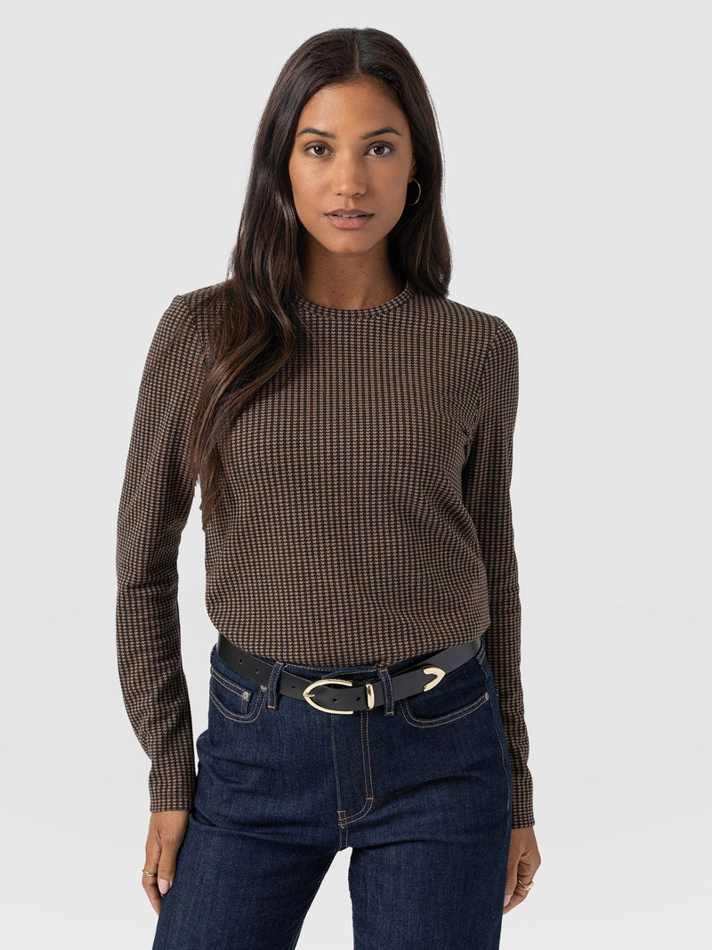 Glen Crew Neck Tee Long Sleeve - Brown Mini Houndstooth - Women's T-shirts | Saint and Sofia® UK