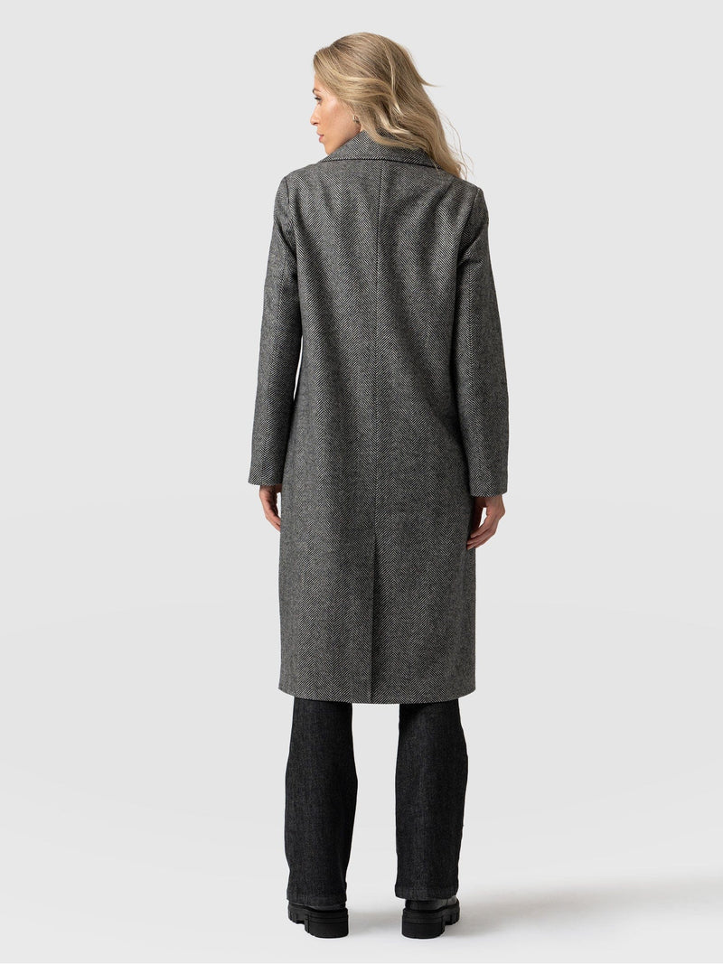Hampton Coat Monochrome Chevron - Women's Coats | Saint + Sofia® UK